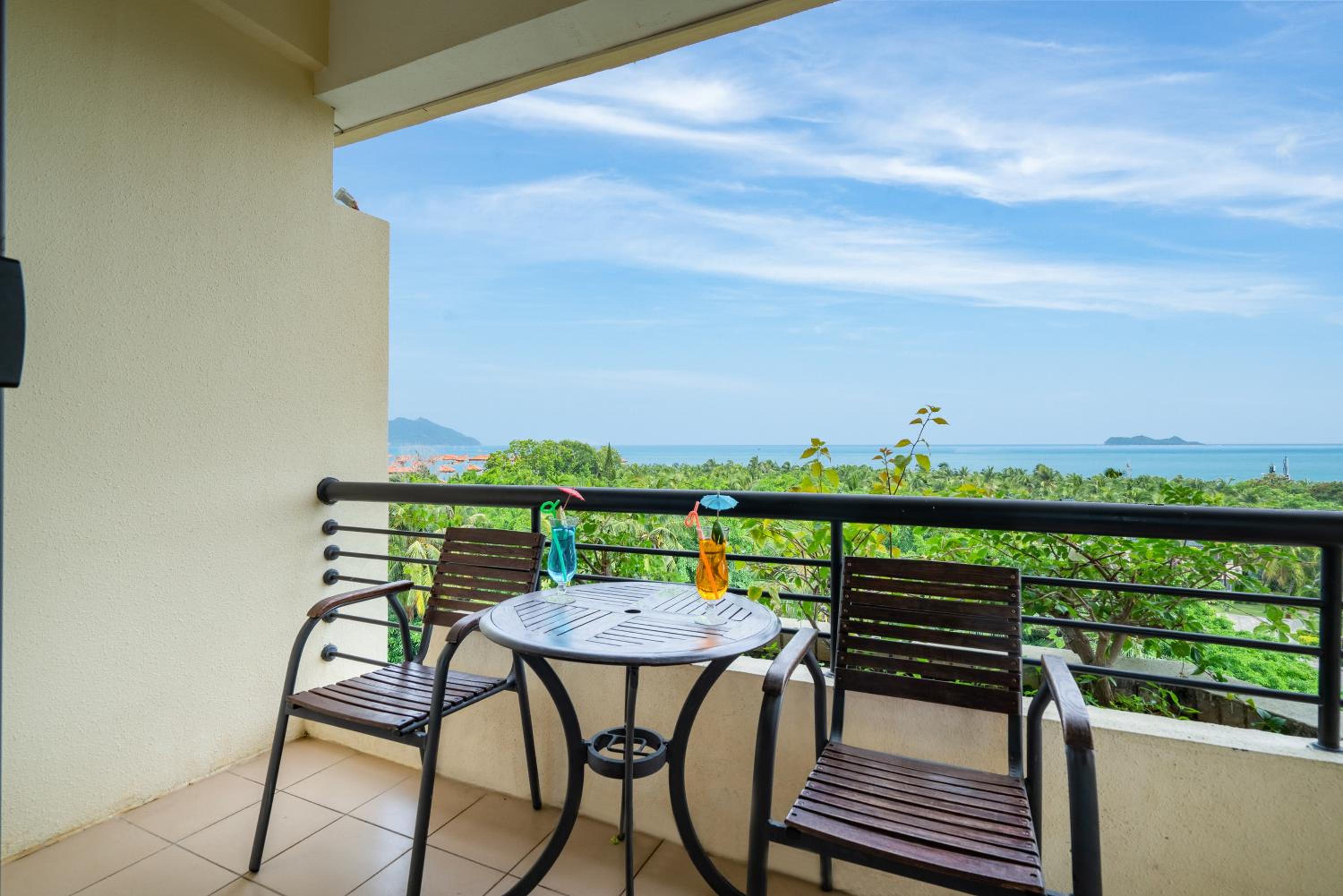 Palm Beach Resort & Spa