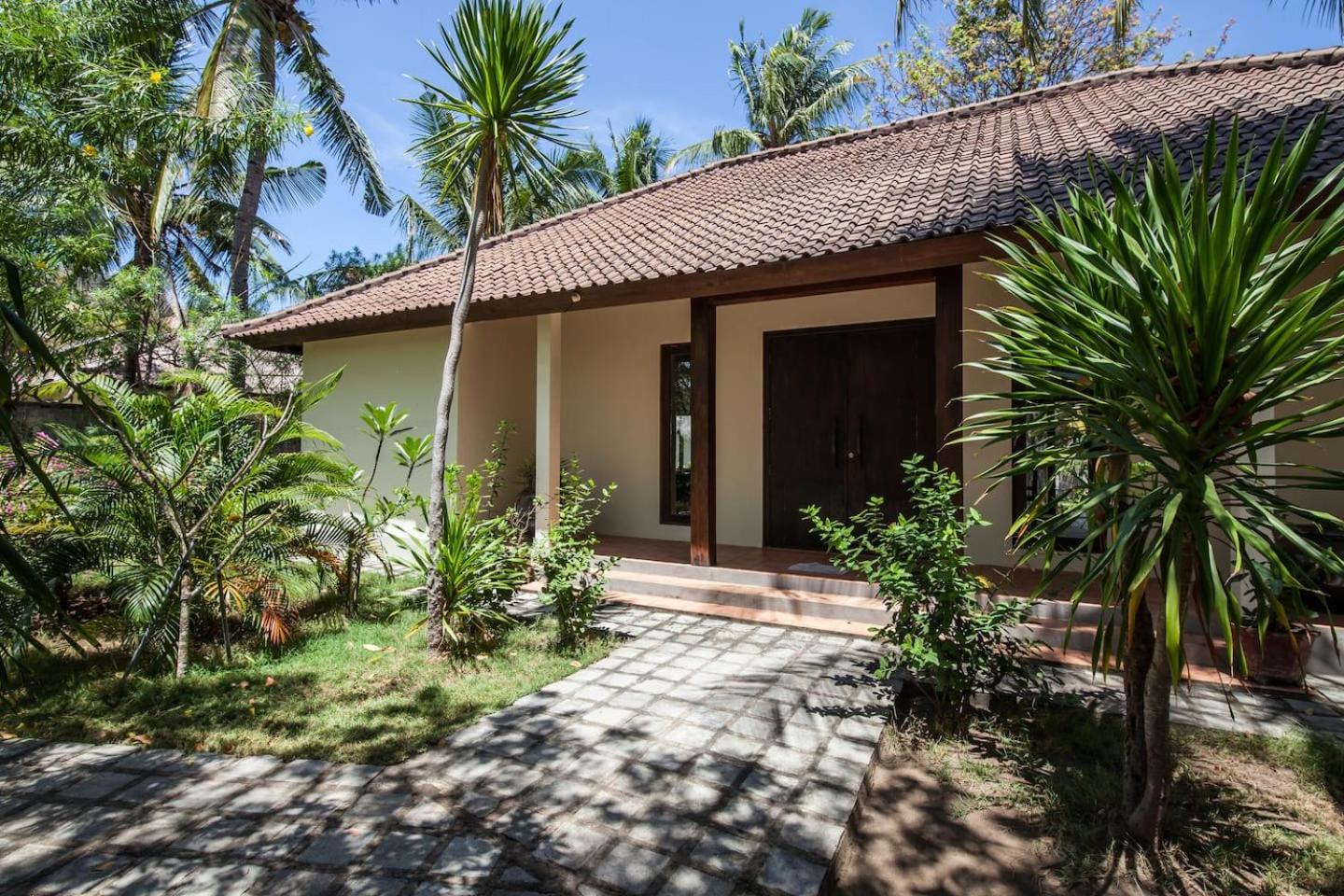 Rumah Antony view 2