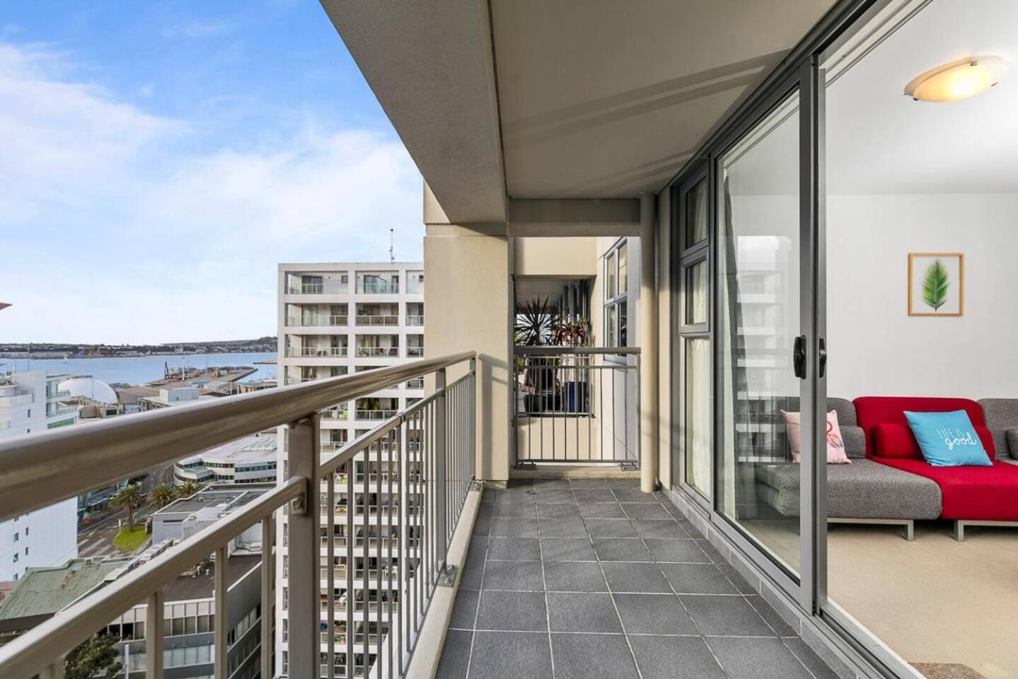 Wonderful Apt in CBD Neighbourhood I Zodiak Stays view 2