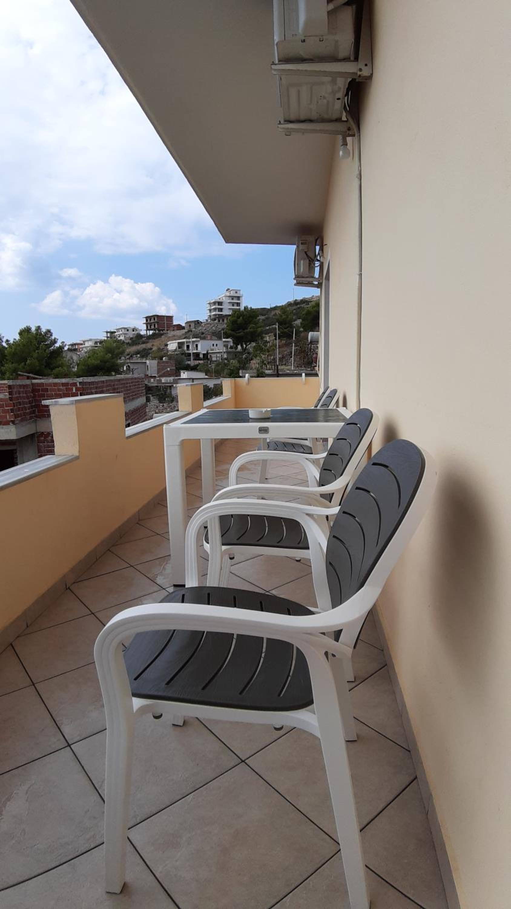 Rama Apartments