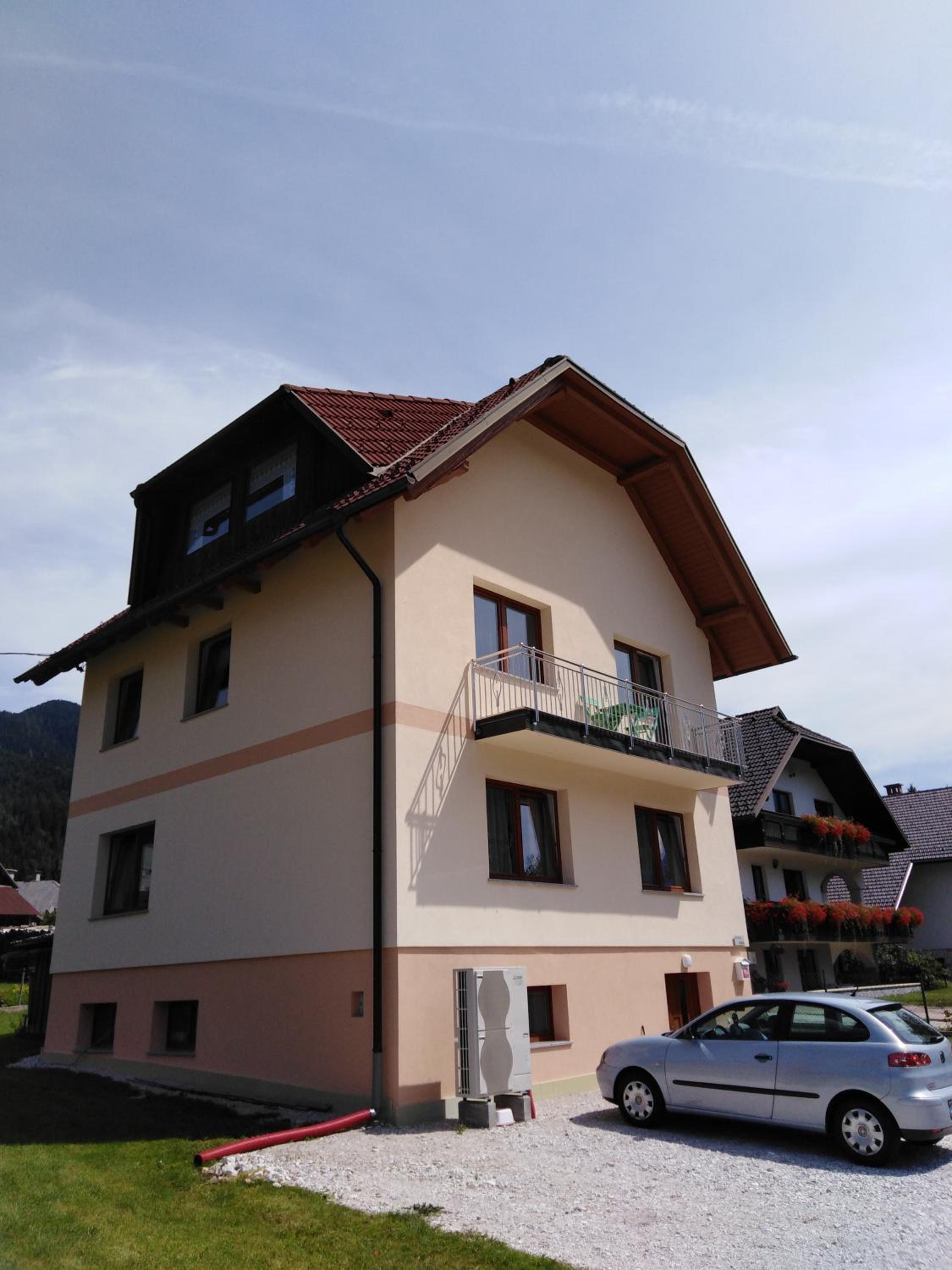 Photo 41