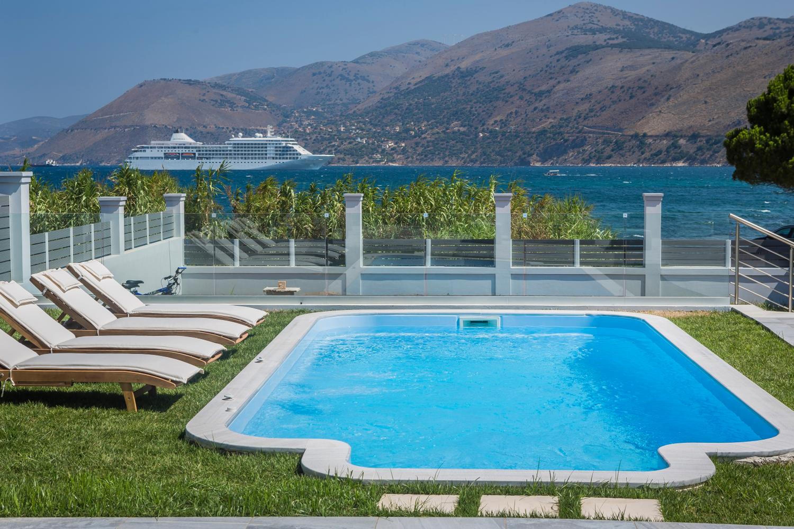 Lighthouse Villas Kefalonia view 2