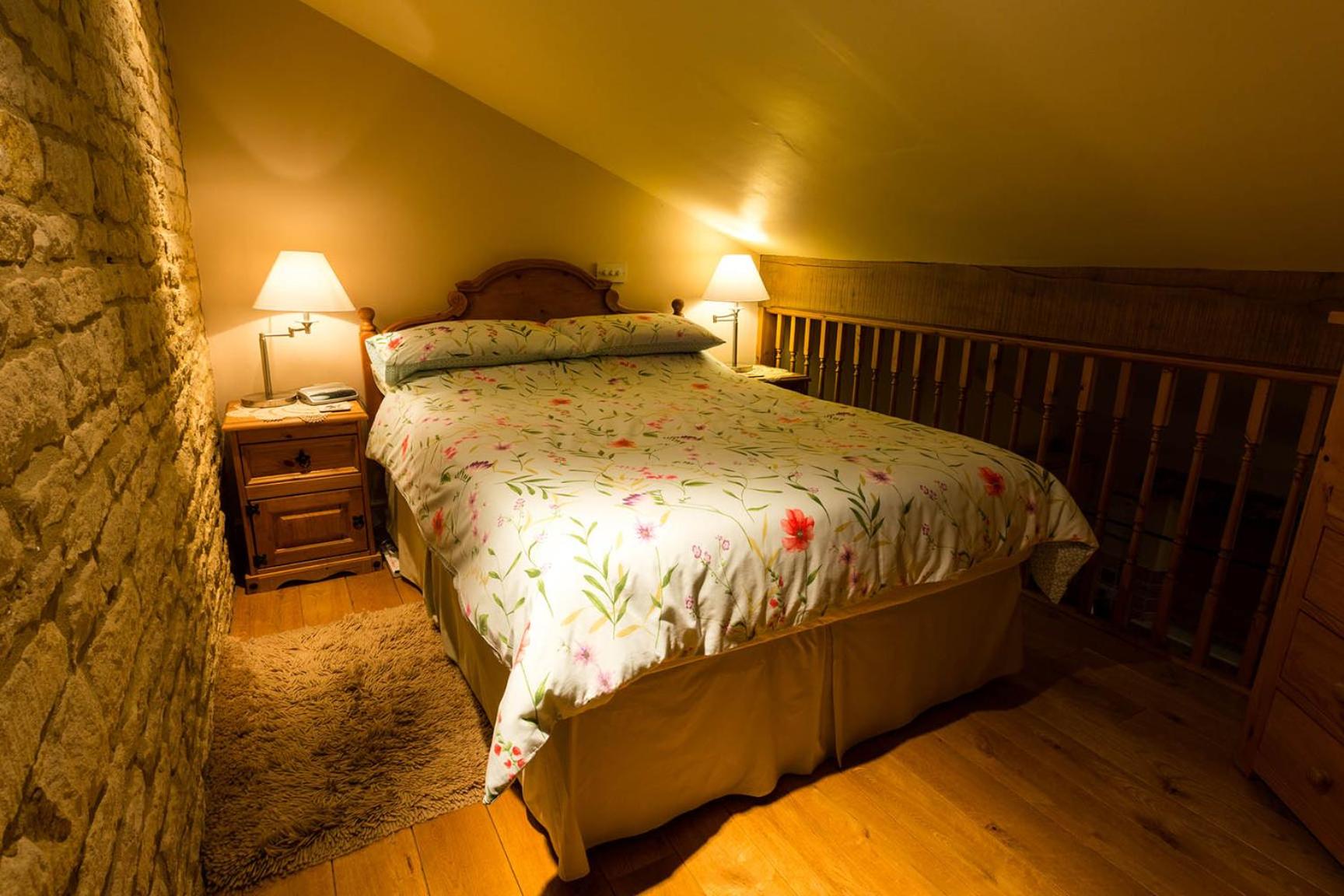 The Retreat, Clematis cottages, Stamford view 3