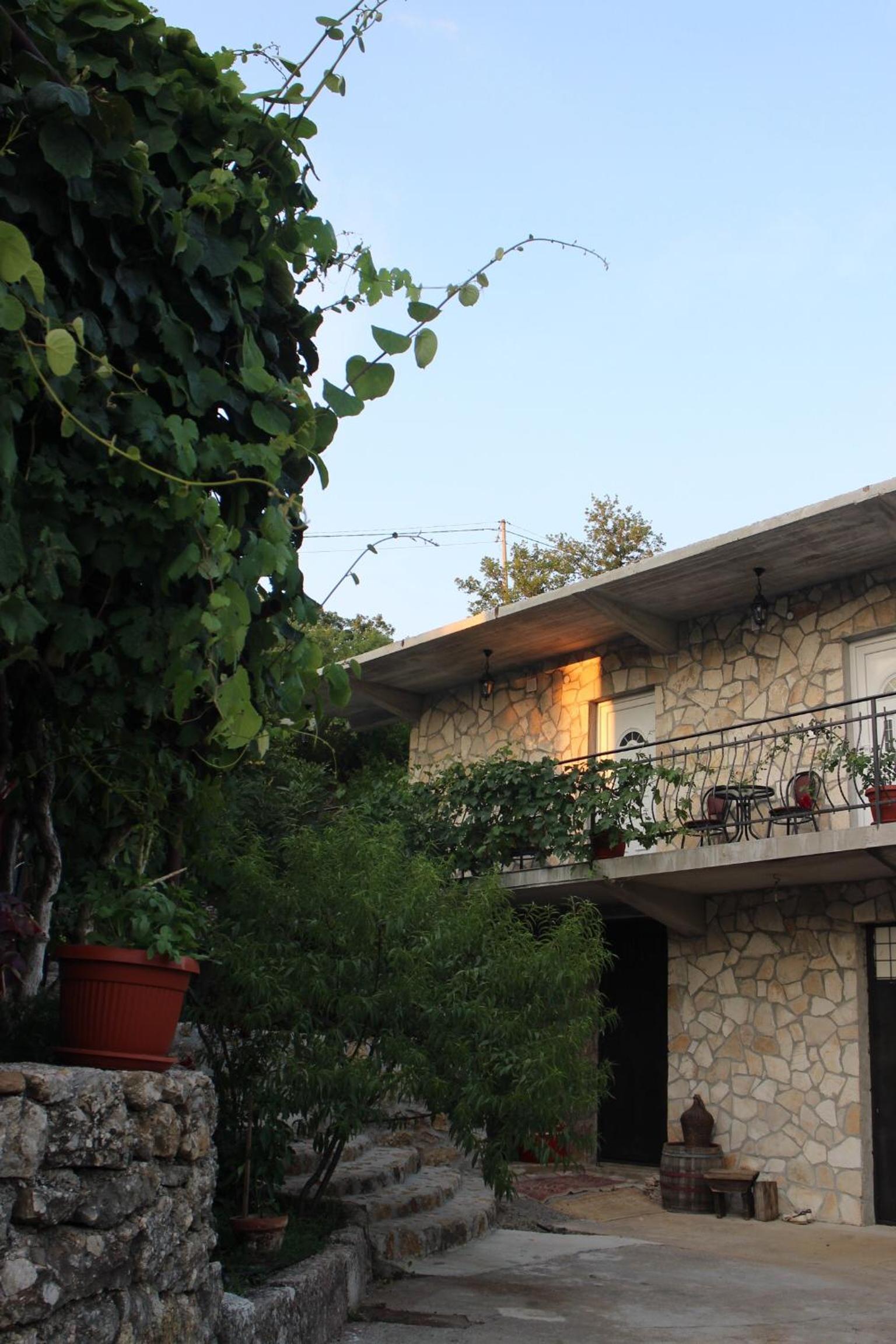Studio and winery Kalimut