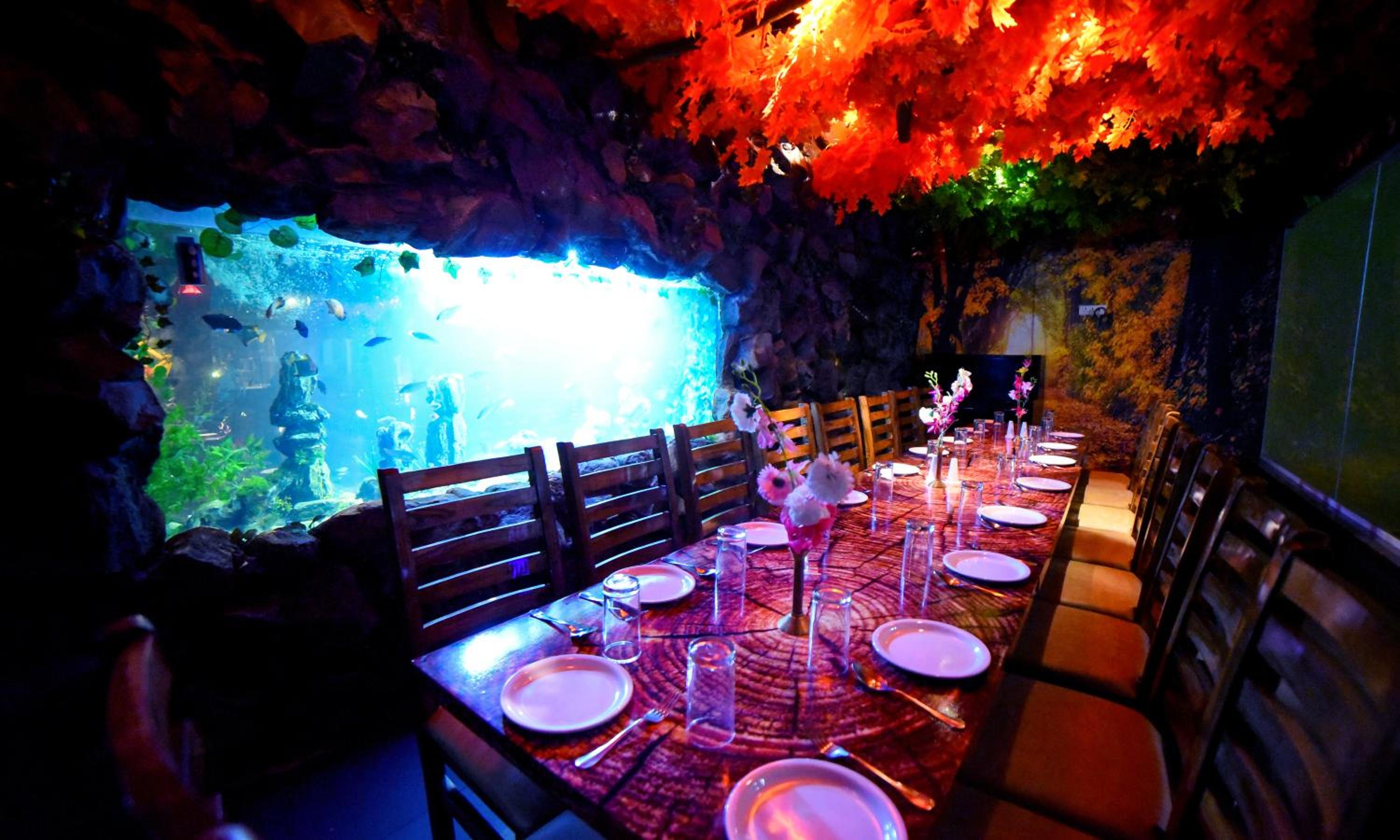 restaurant