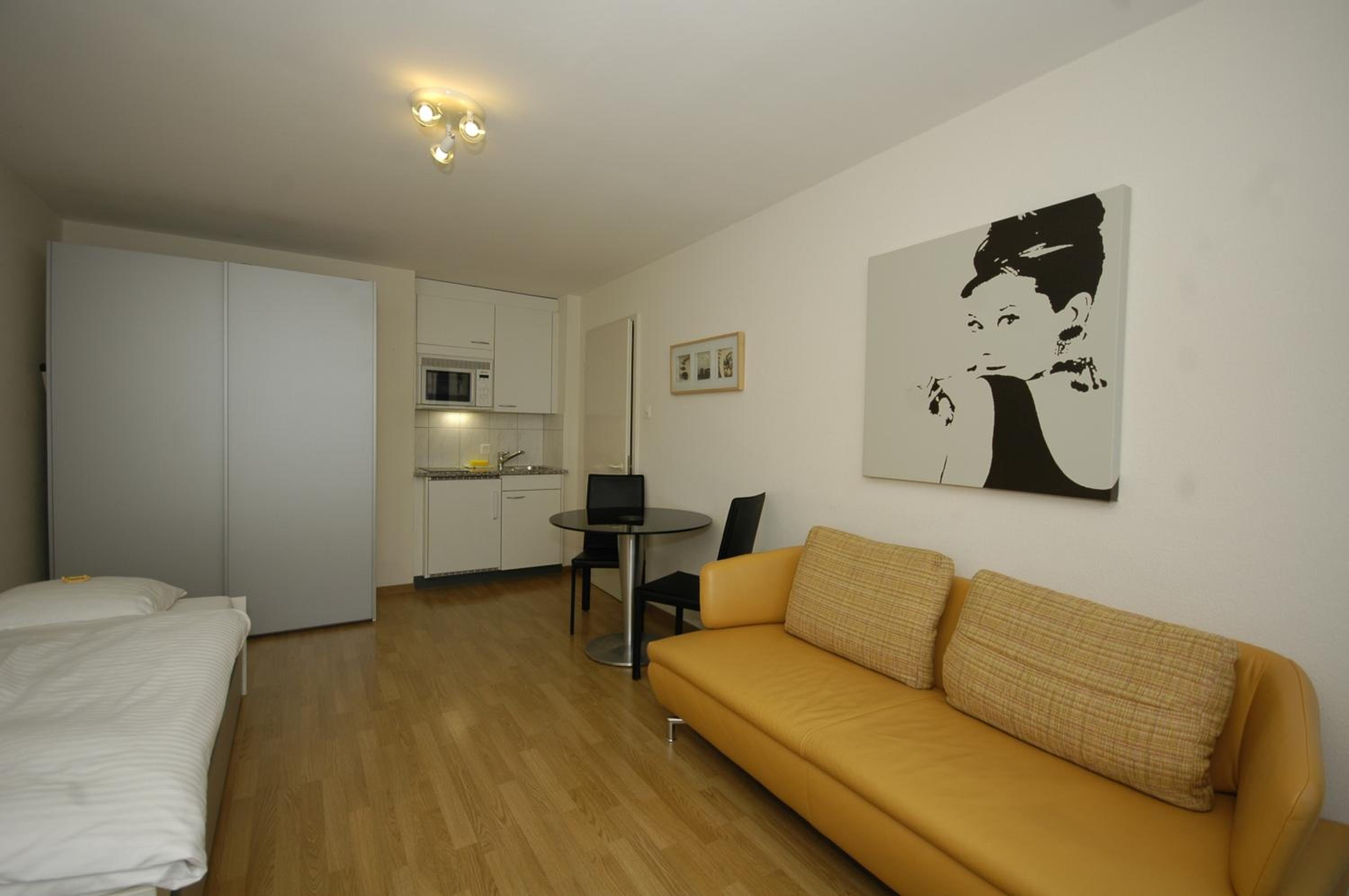 Studio in the heart of Zurich - Crown 24