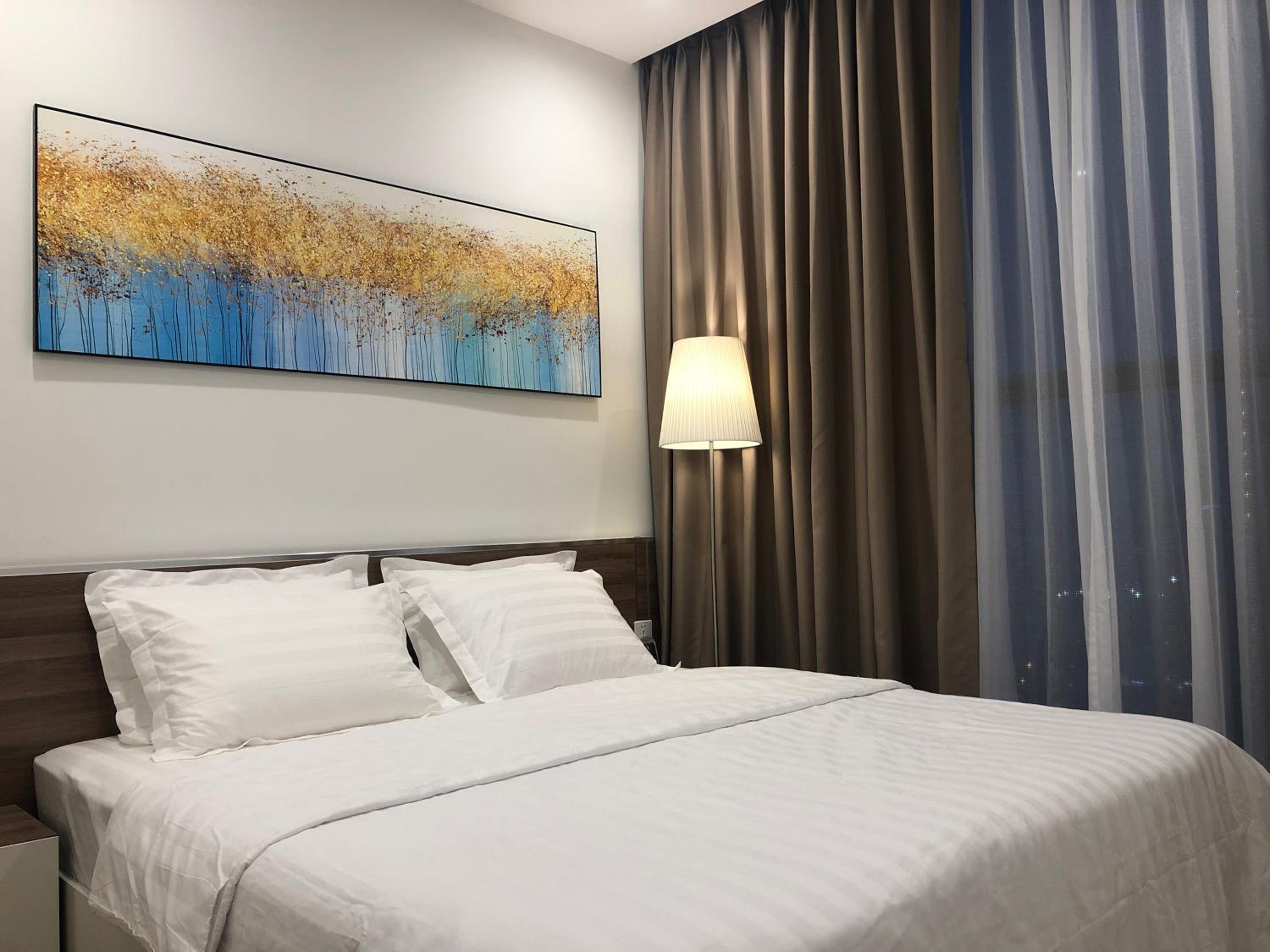 Luxury Condotel 2BR Vinhomes Skylake Keangnam - Netflix free