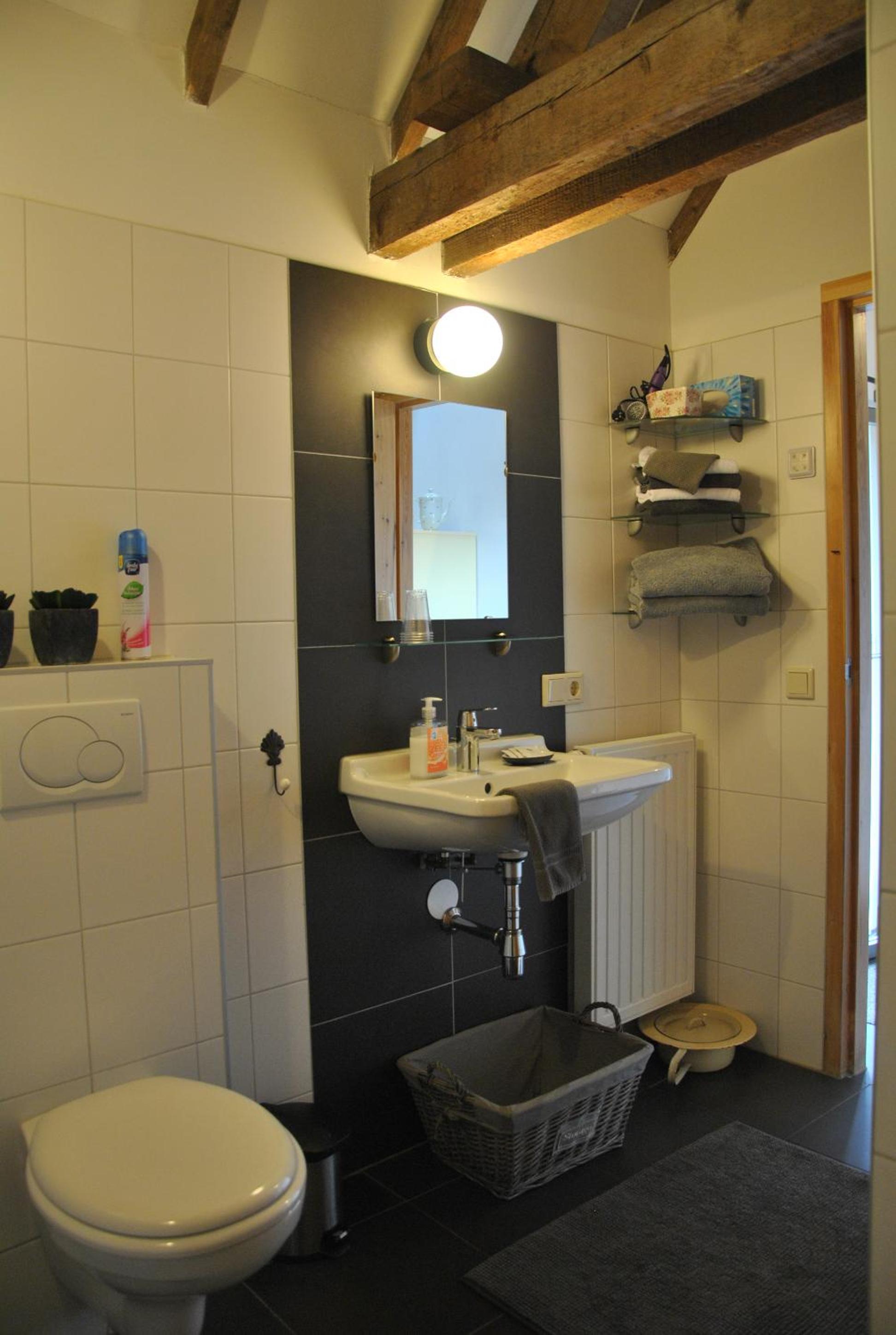 Photo 35