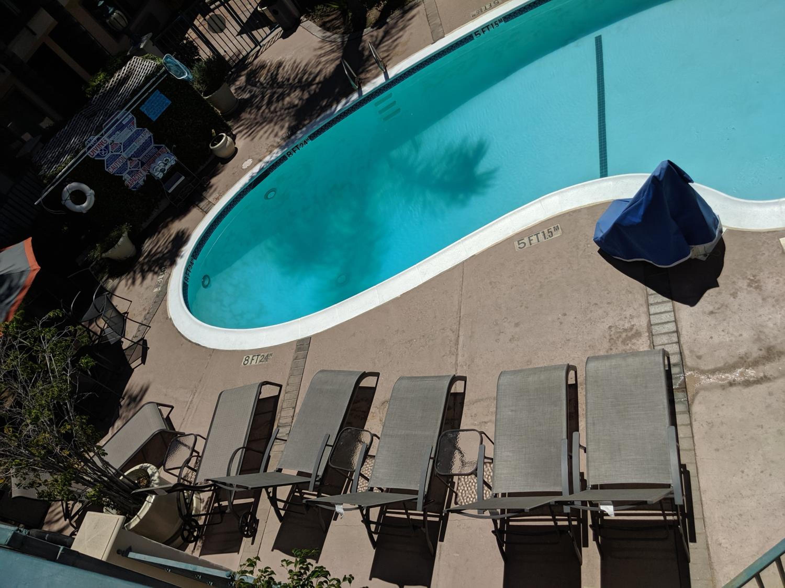 Tarzana Inn - Property Image 14