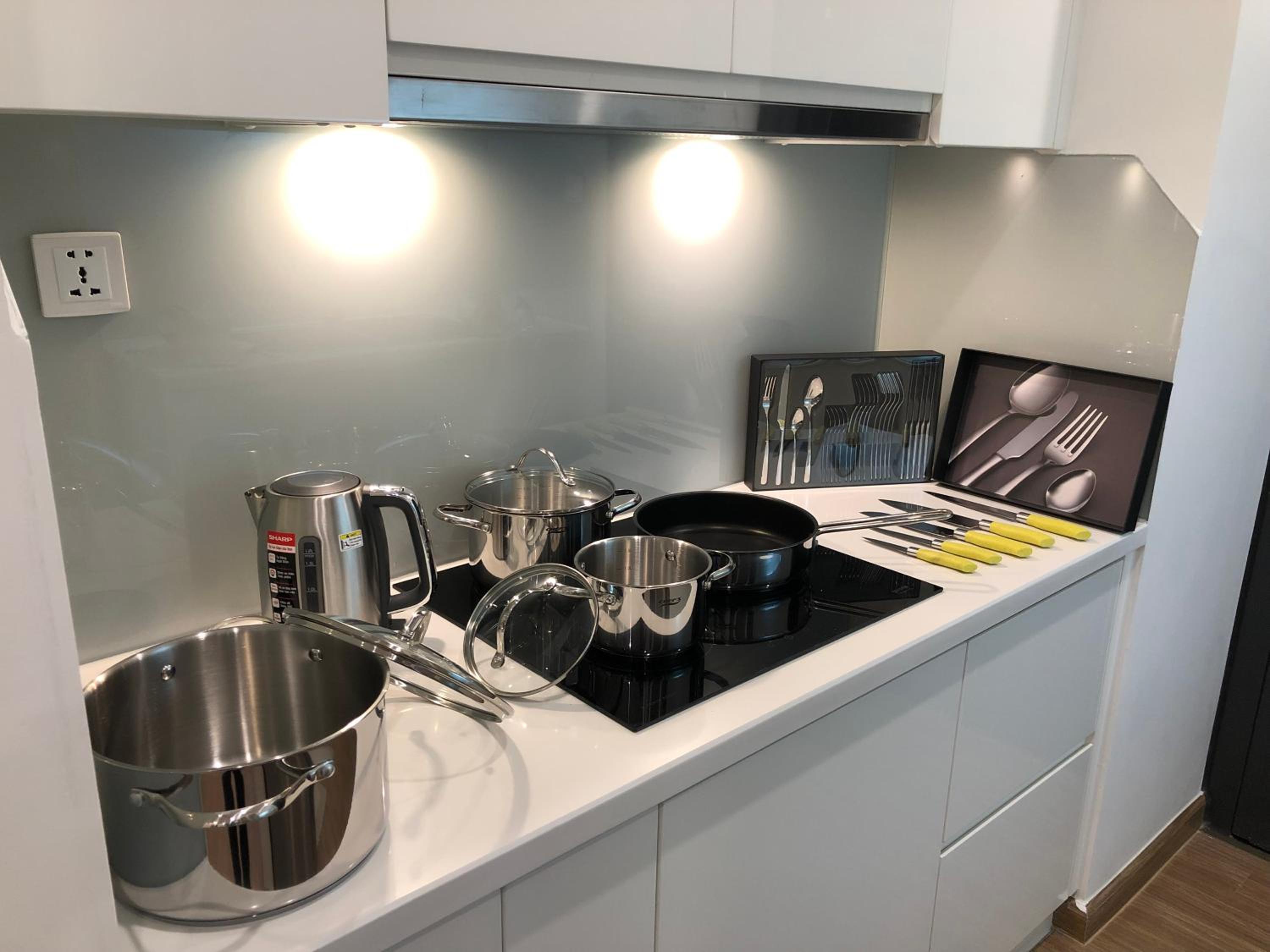 Luxury Condotel 2BR Vinhomes Skylake Keangnam - Netflix free