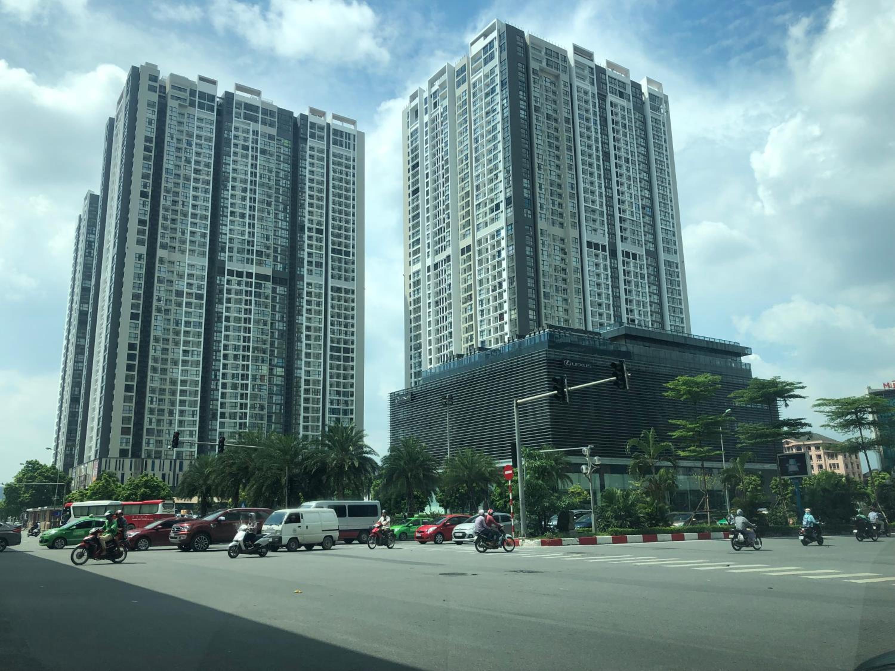 Luxury Condotel 2BR Vinhomes Skylake Keangnam - Netflix free