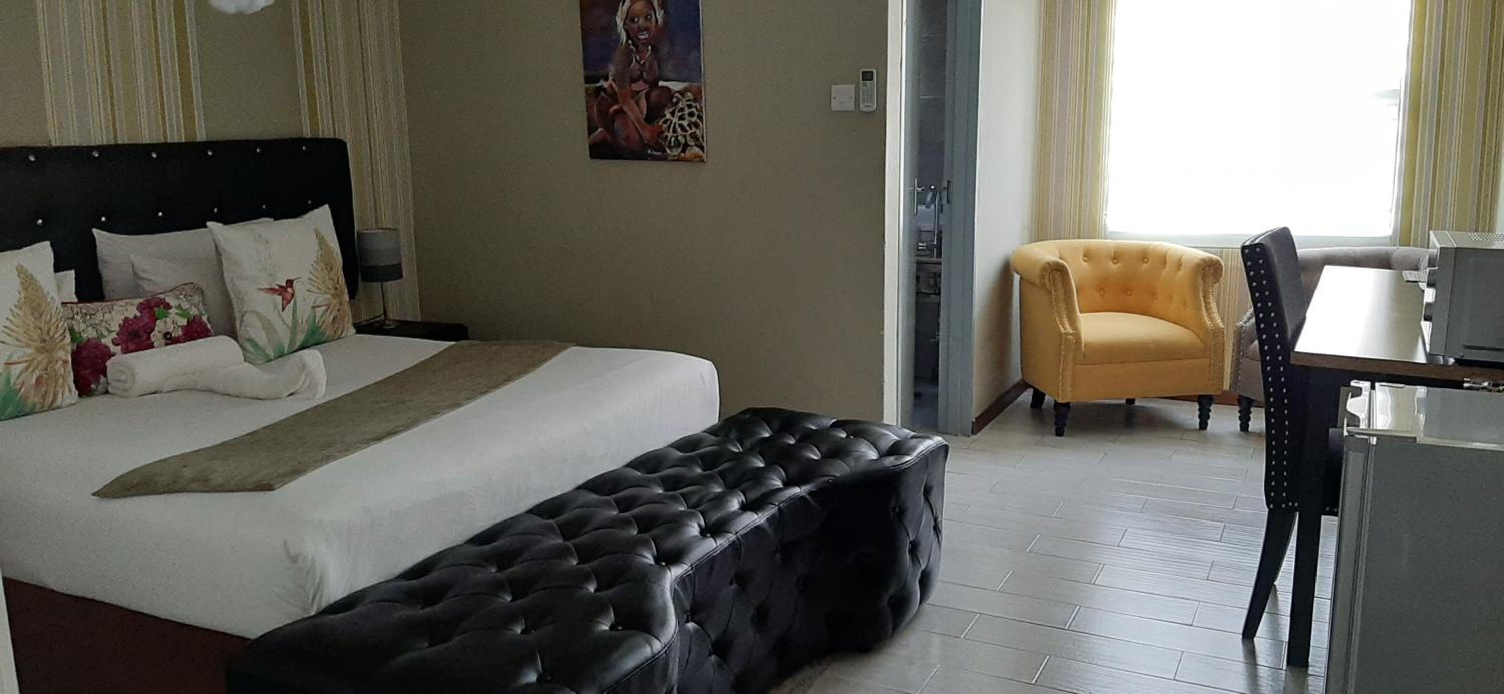 The New Mall Guesthouse