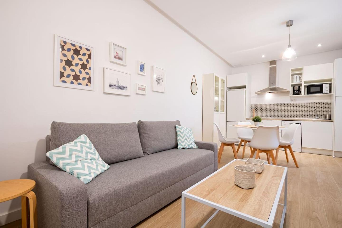 Triana Alfareria Suites by Valcambre