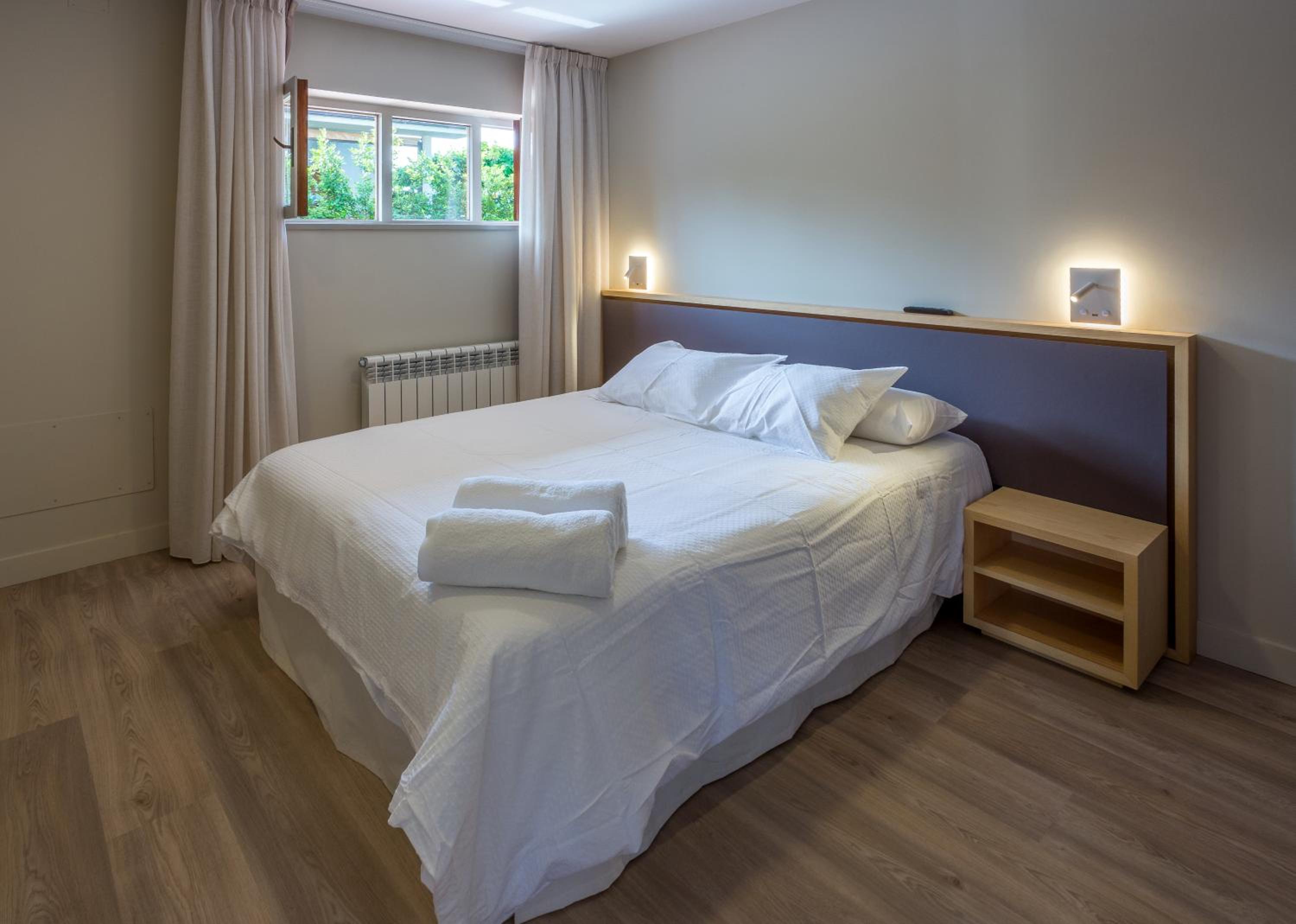 APARTAMENTOS BARCELLA TAPIA