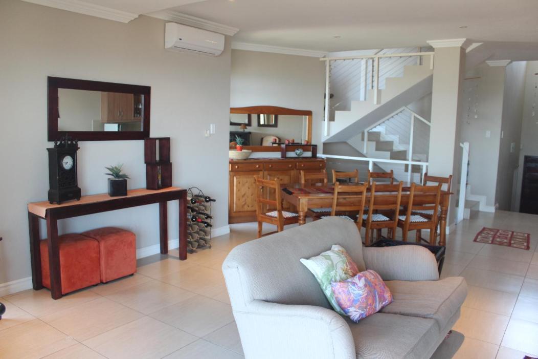 The Perfect Beach Escape - 6 Sovereign Sands view 5