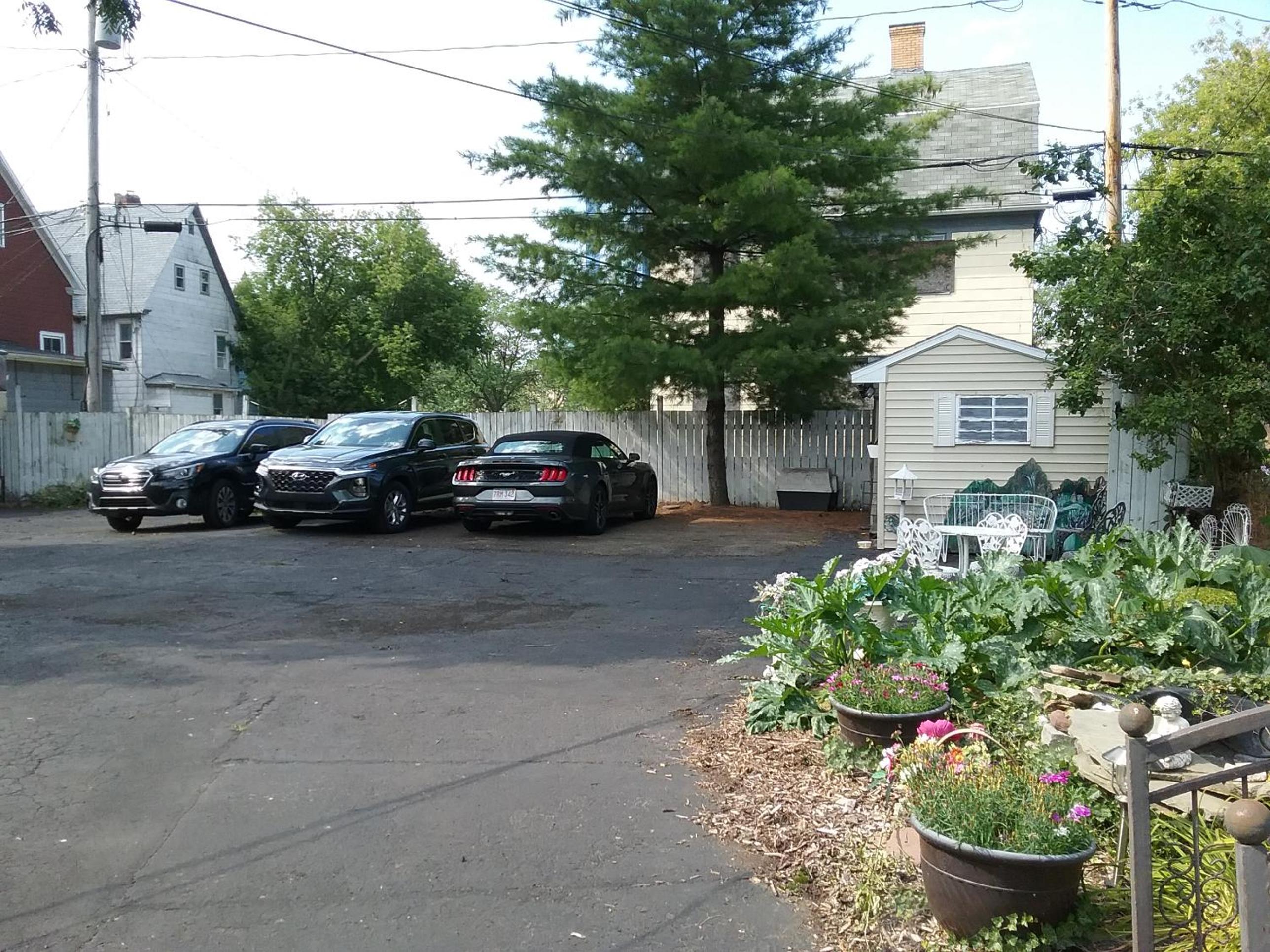 Hanover House Bed and Breakfast view 4