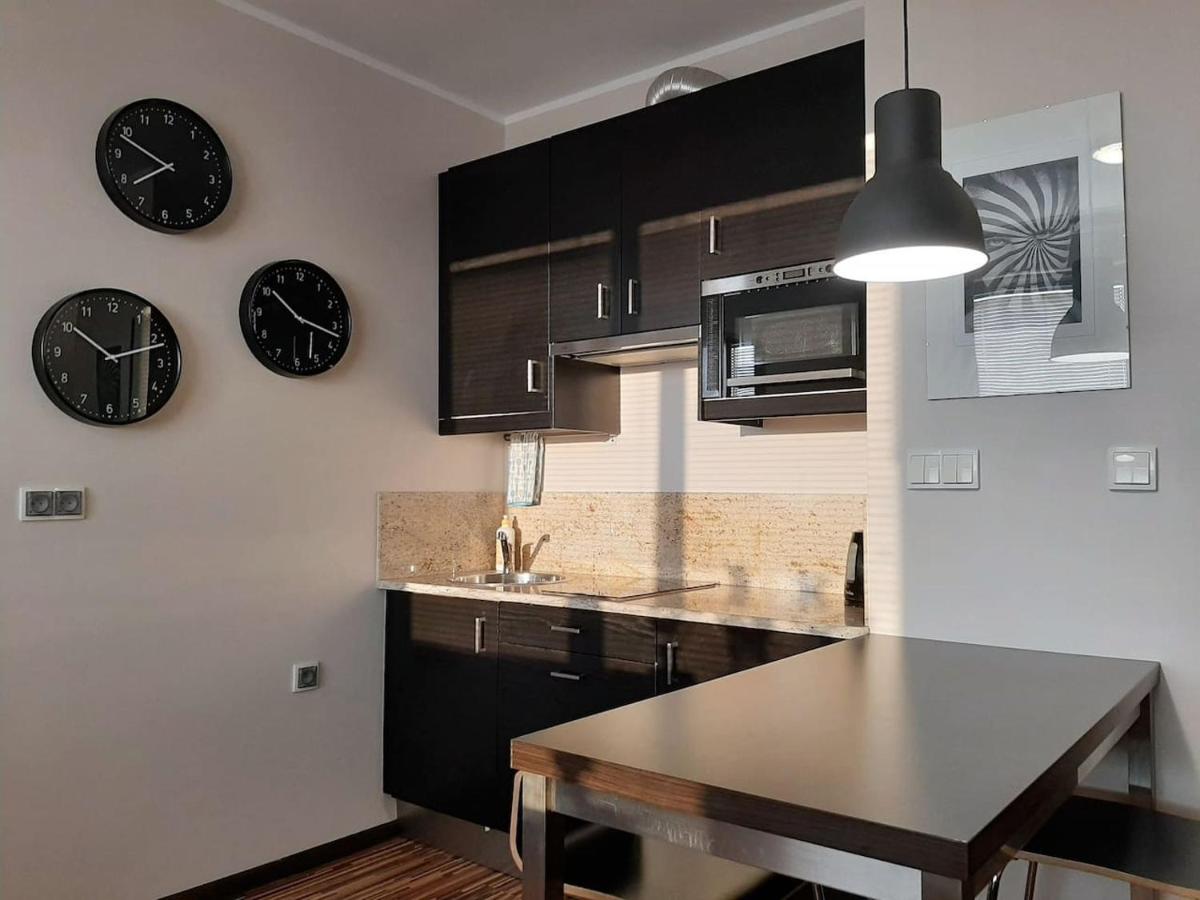 Airport Residence Amber view 5