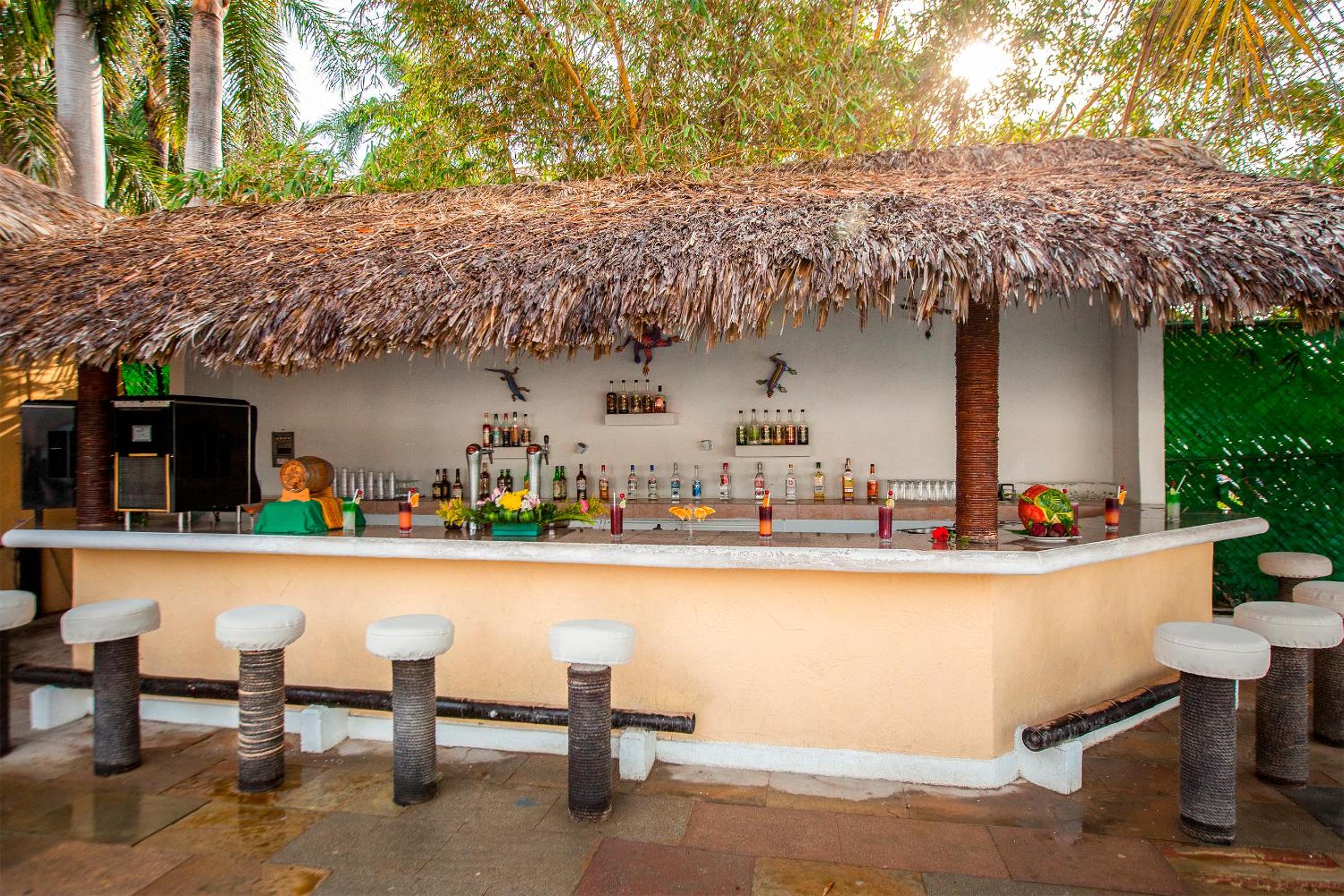Park Royal Beach Huatulco - All Inclusive - Property Image 8