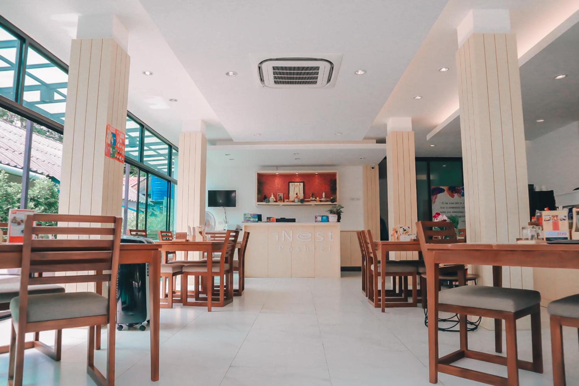 iNest Poshtel
