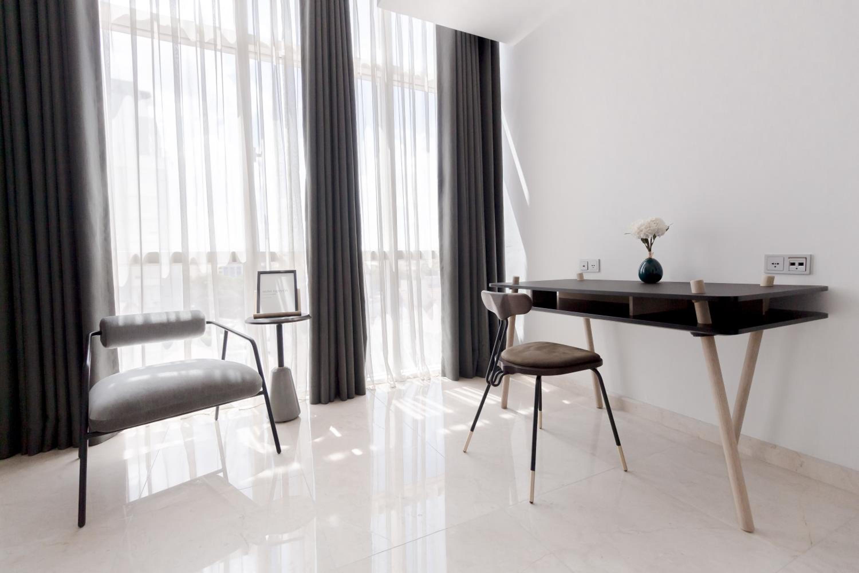 Blue Arch - Luxury Serviced Apartment in Central Saigon