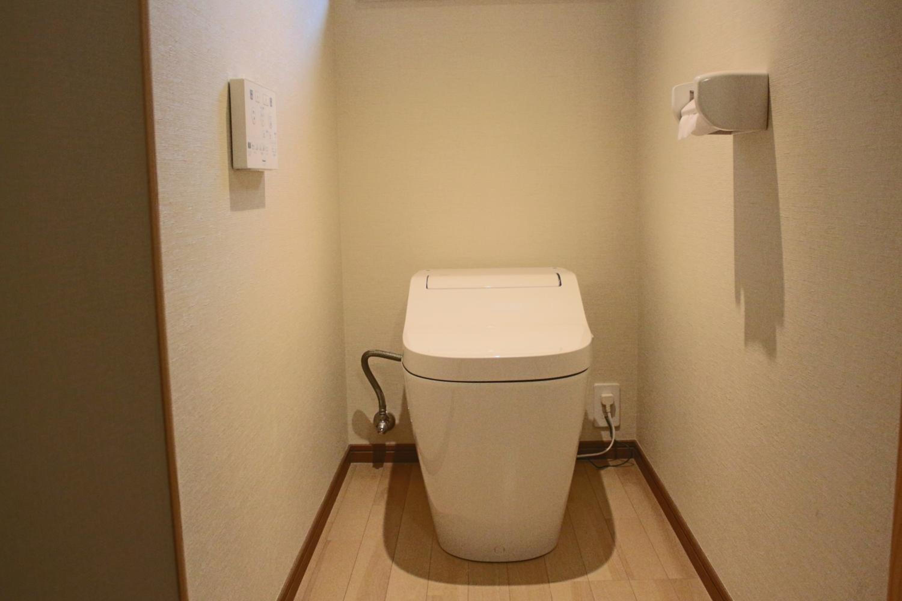 Tsushima White House