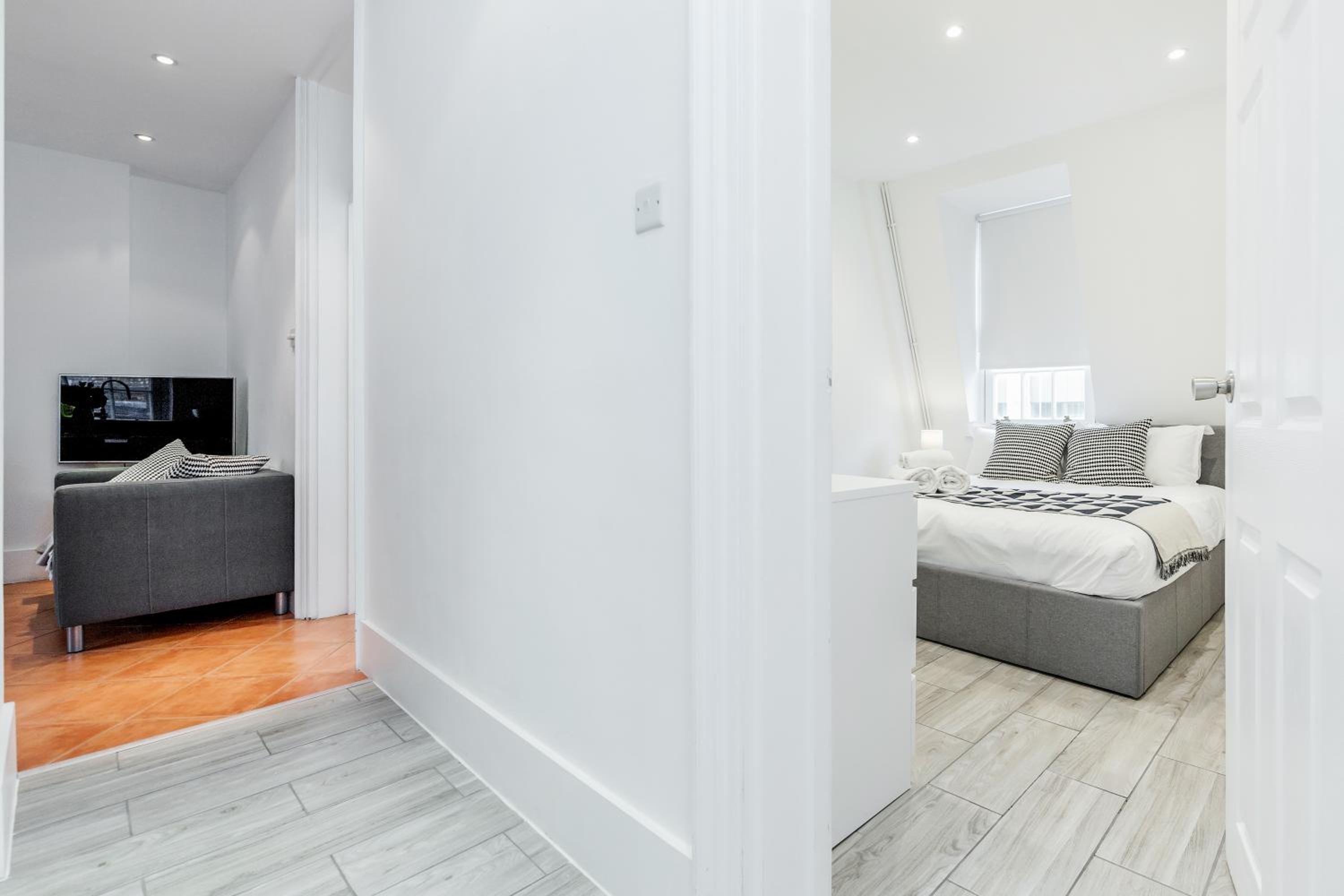 New 2 Bed Apartment in Covent Garden