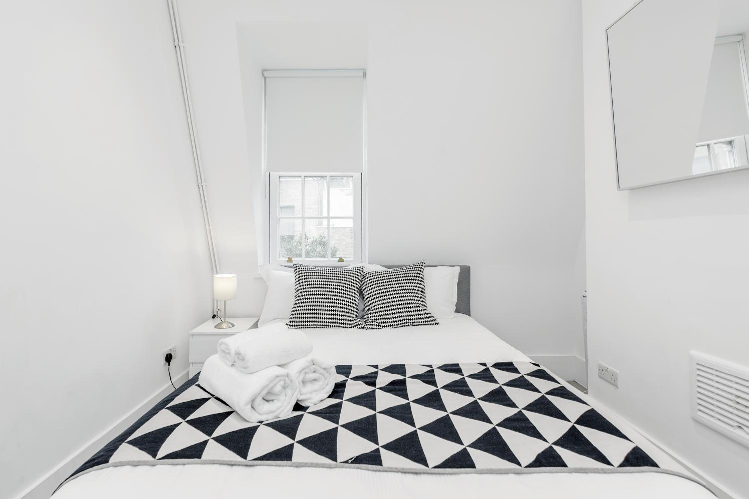 New 2 Bed Apartment in Covent Garden