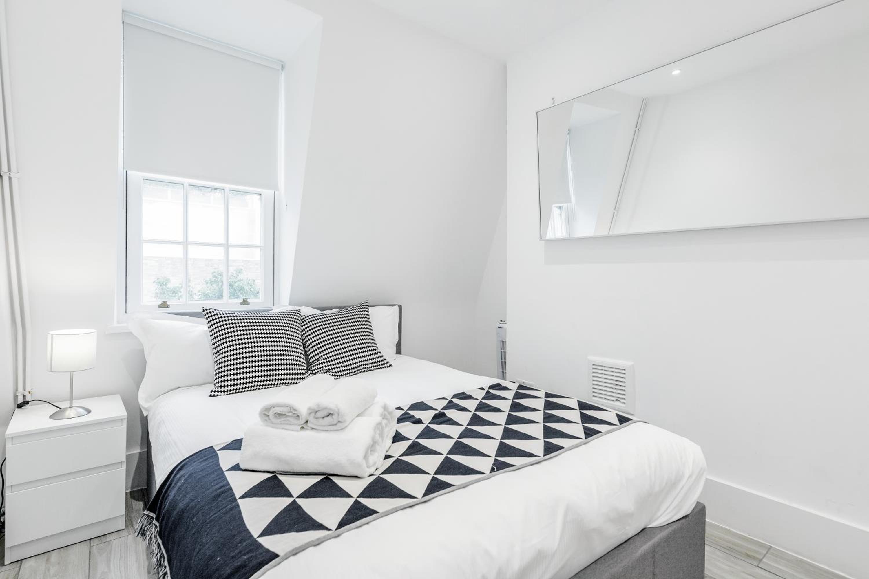 New 2 Bed Apartment in Covent Garden
