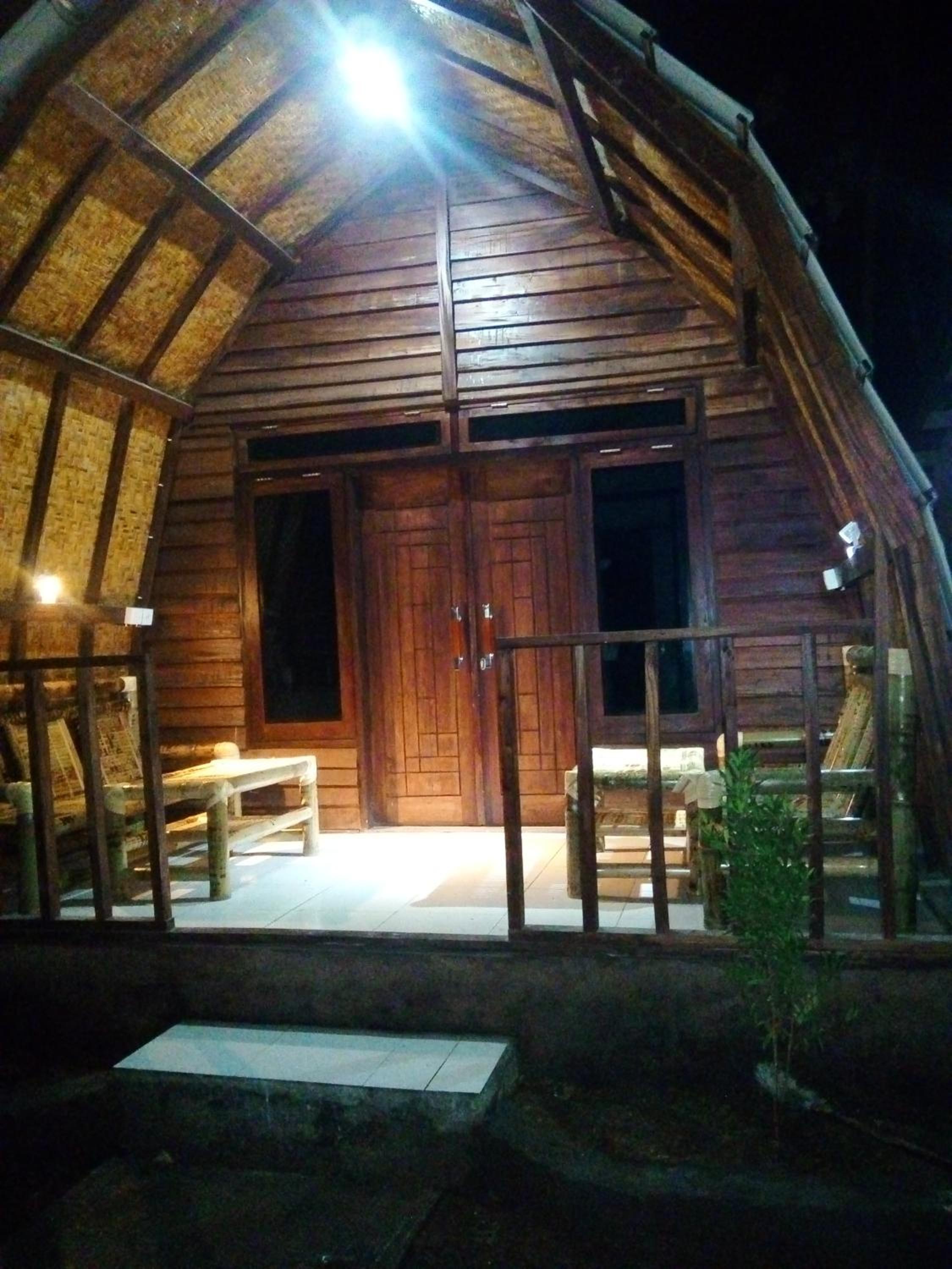 Photo 9