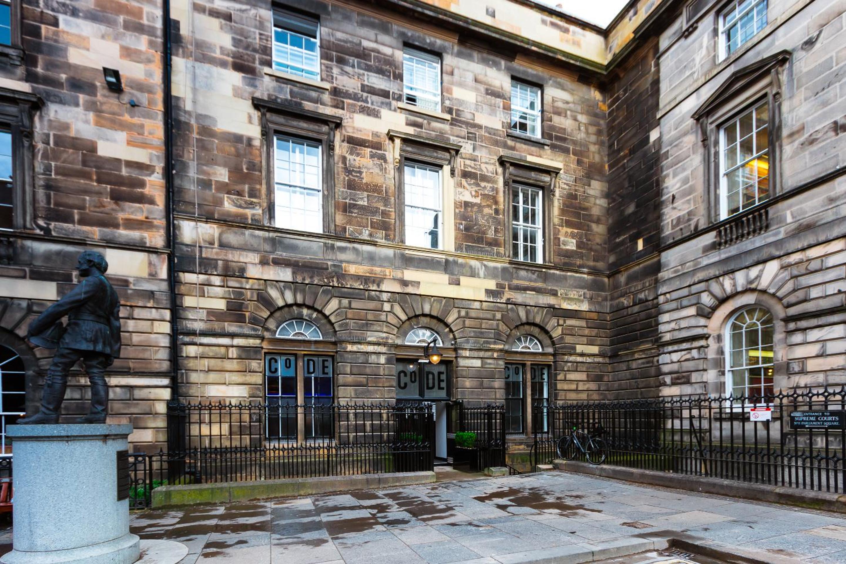Hotel CoDE Pod – The CoURT - Edinburgh - Image 1