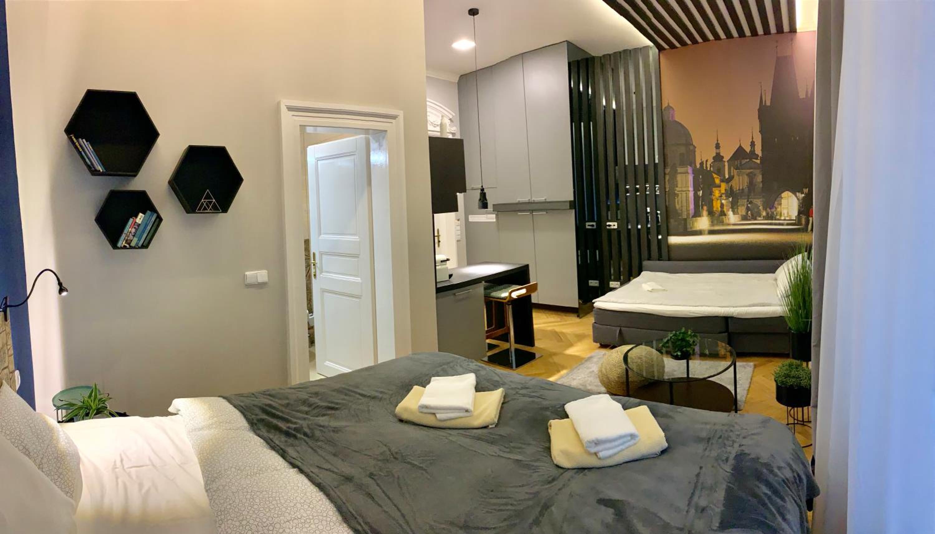 Holec Apartments