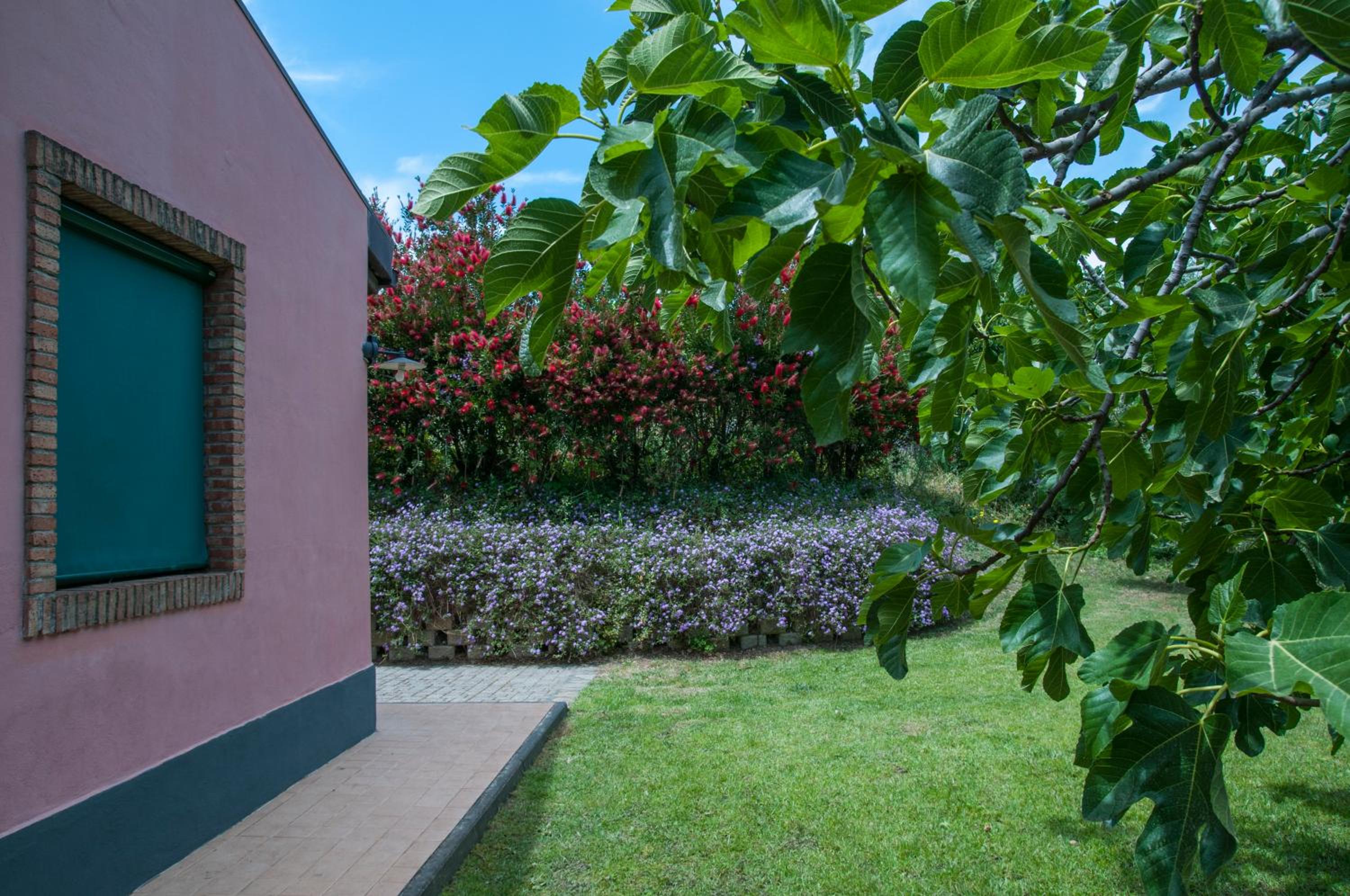 Antico Borgo Etneo Country Hotel