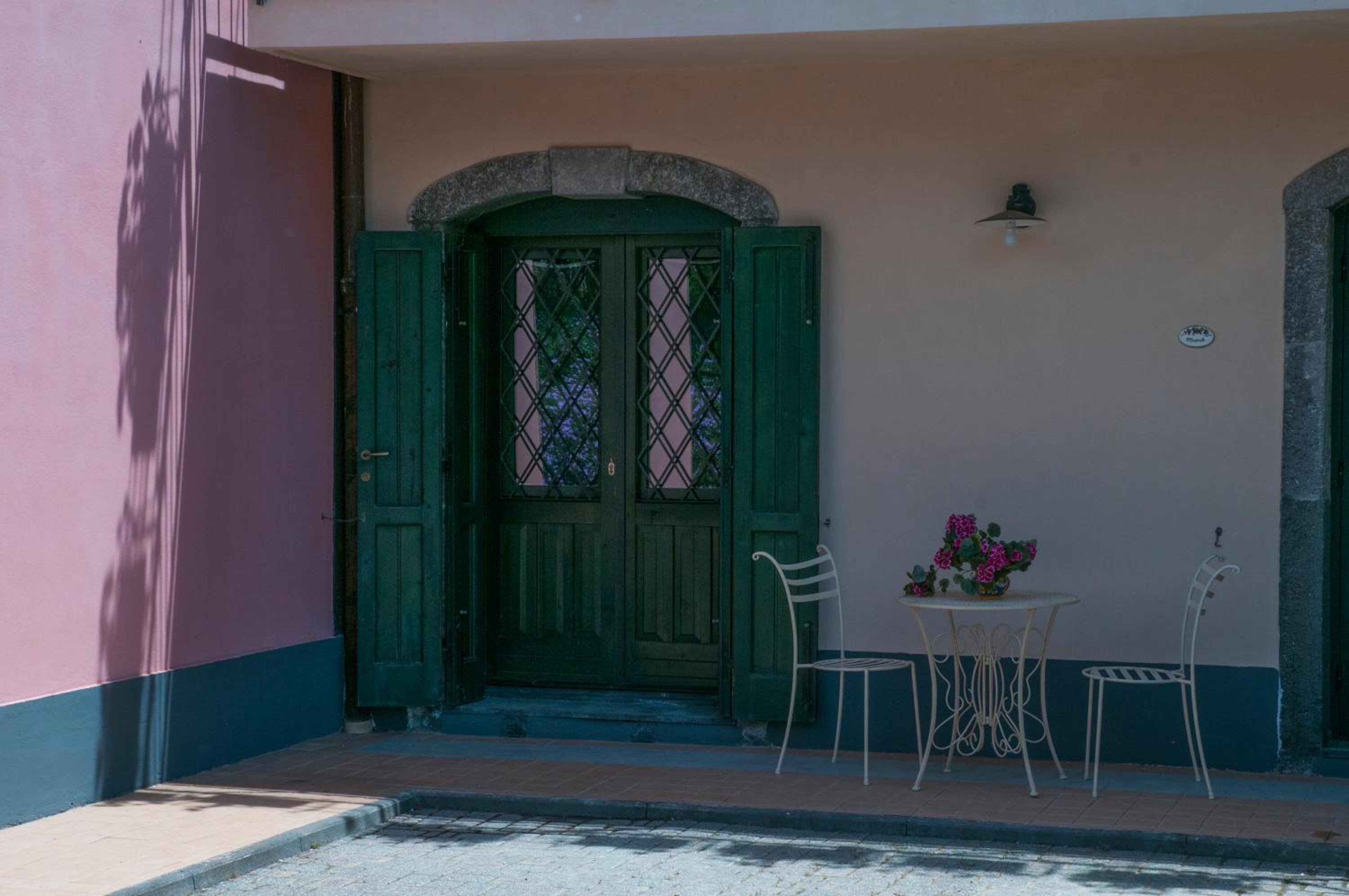 Antico Borgo Etneo Country Hotel