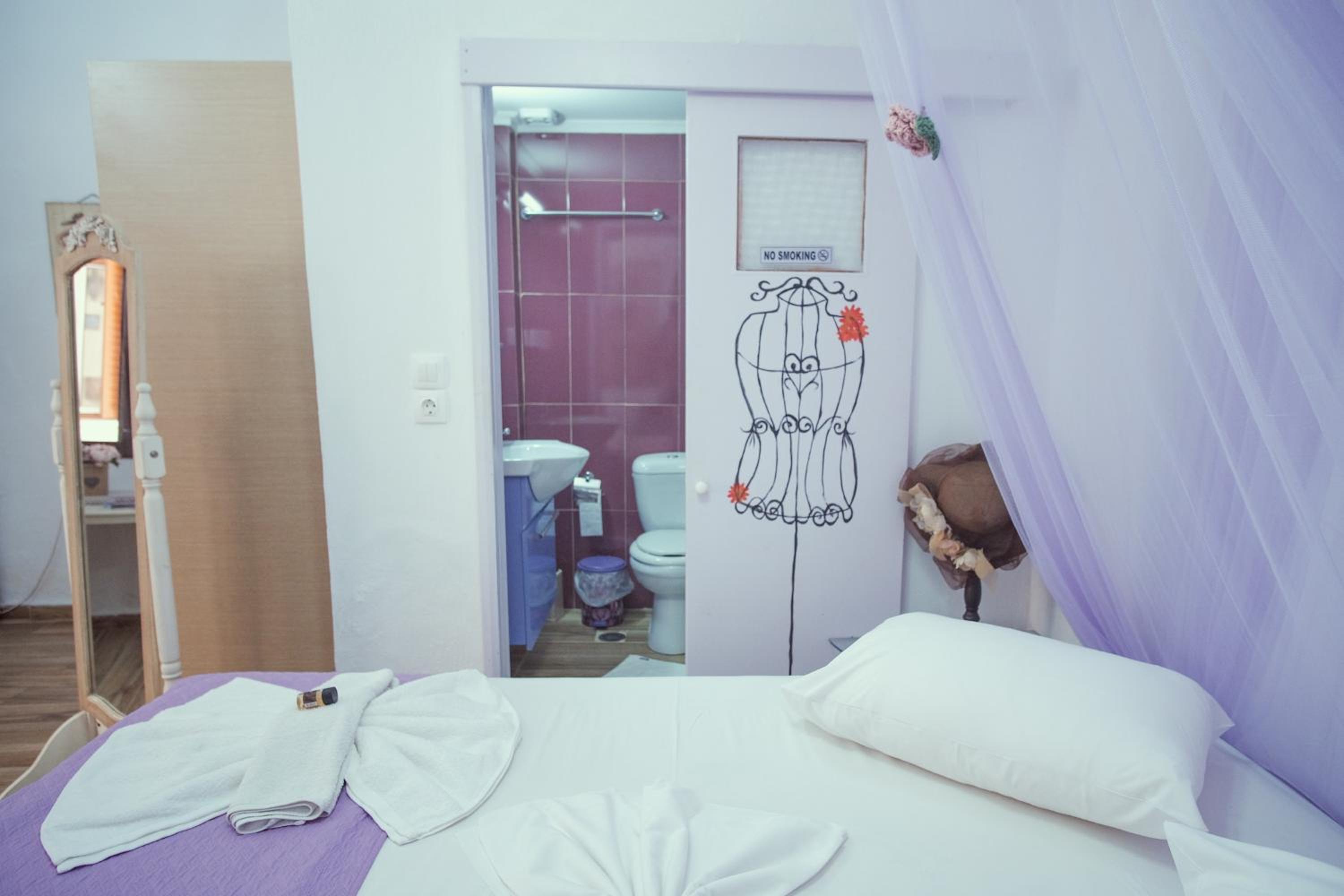 Studio Lefaki