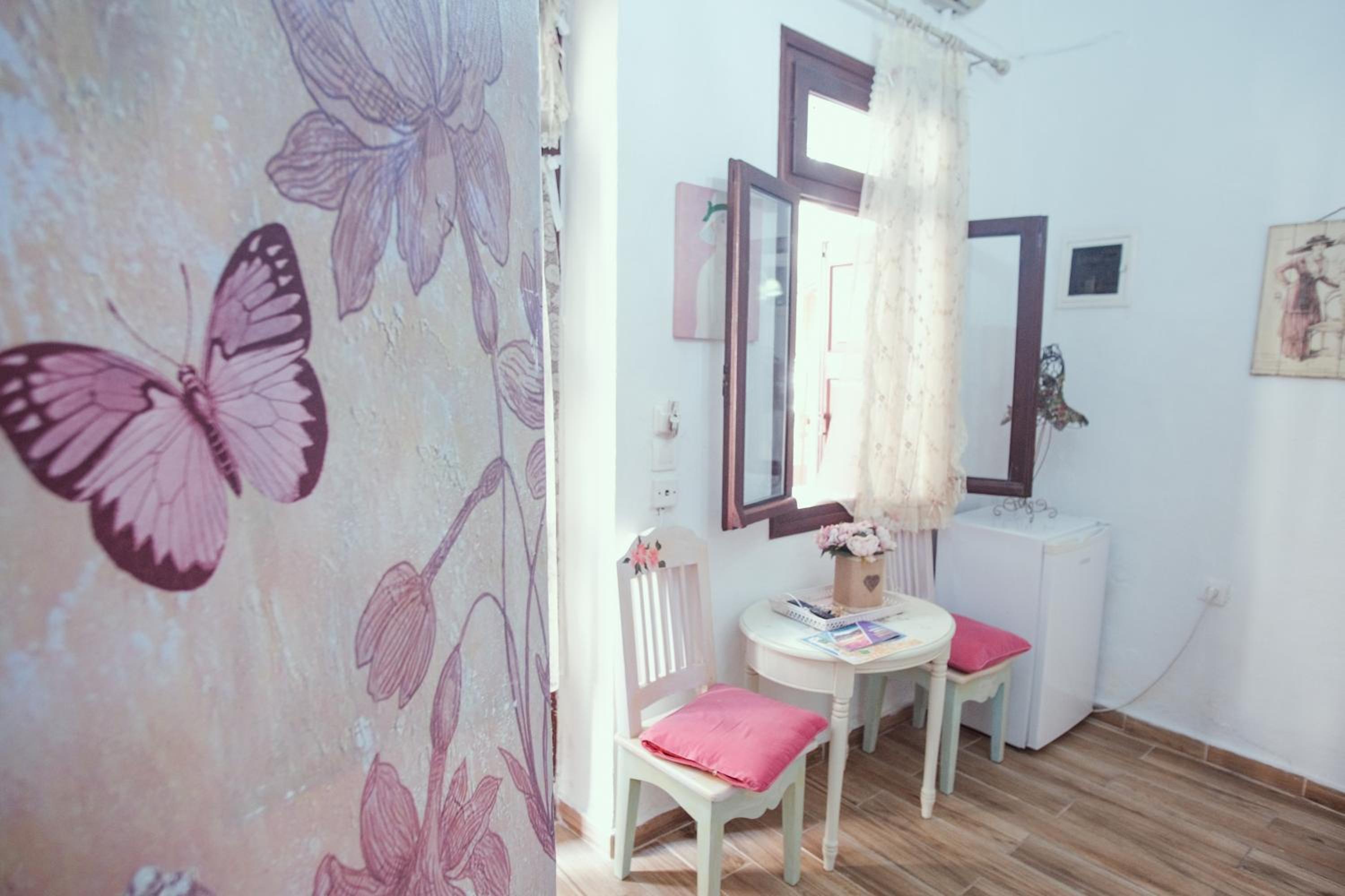 Studio Lefaki