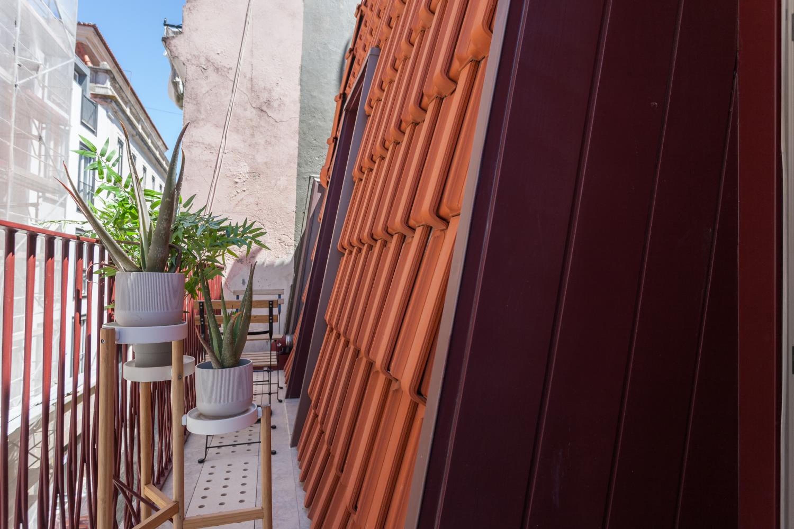 FLH Bairro Alto Design Flat view 5