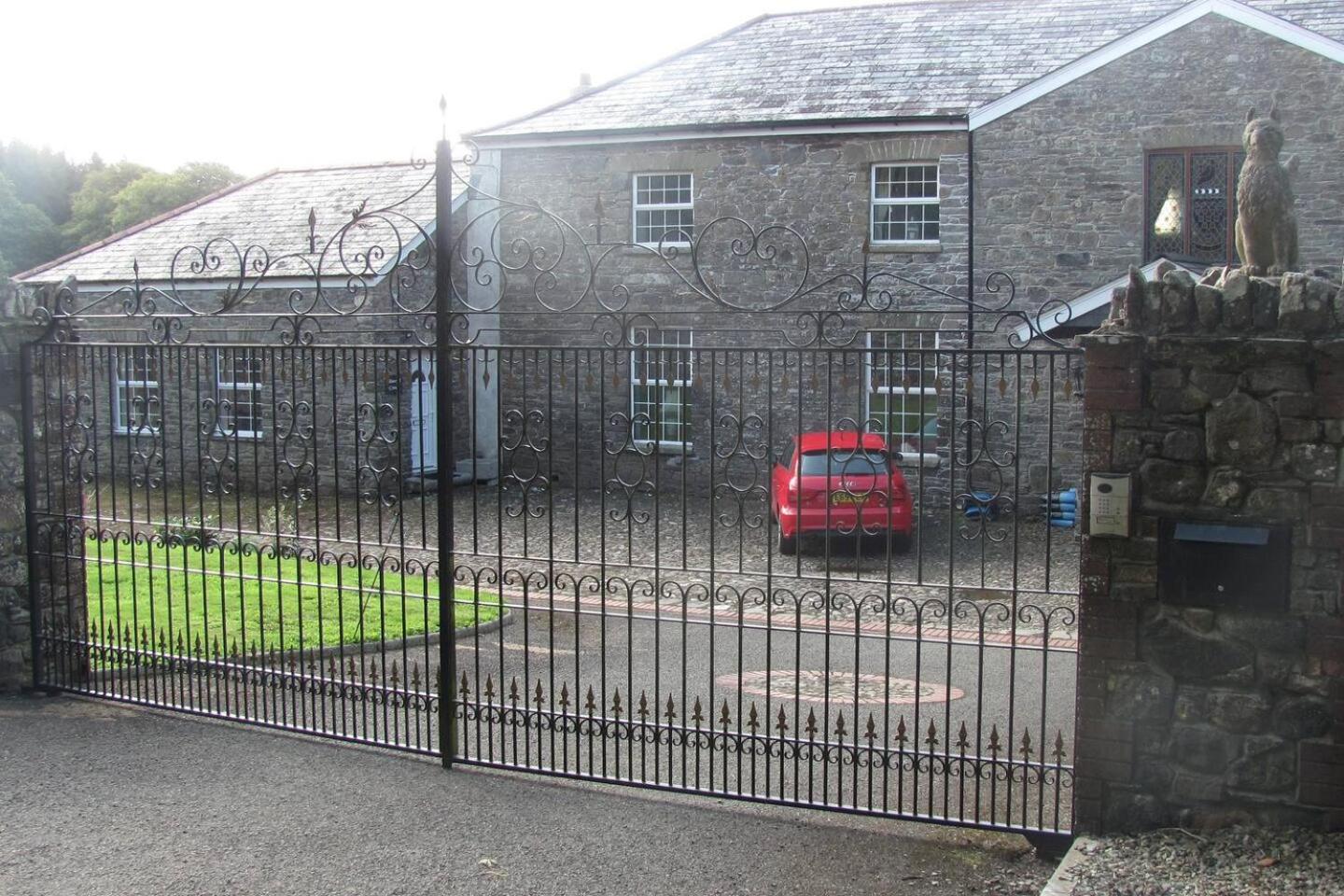 Photo 23