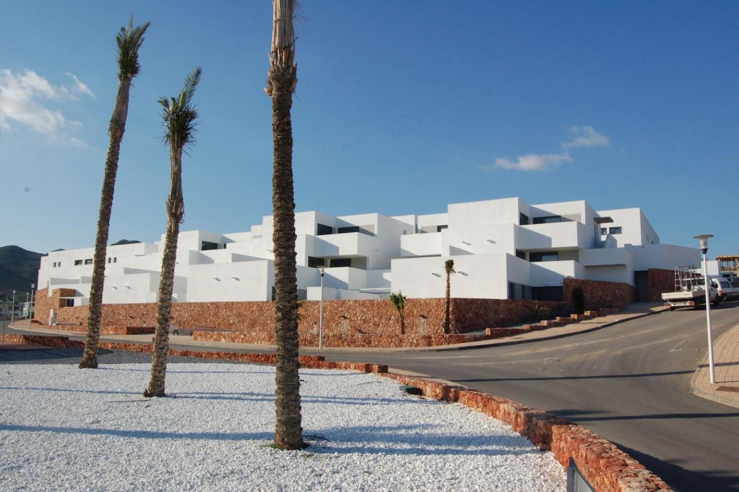 Moderno apartamento con vistas al mar