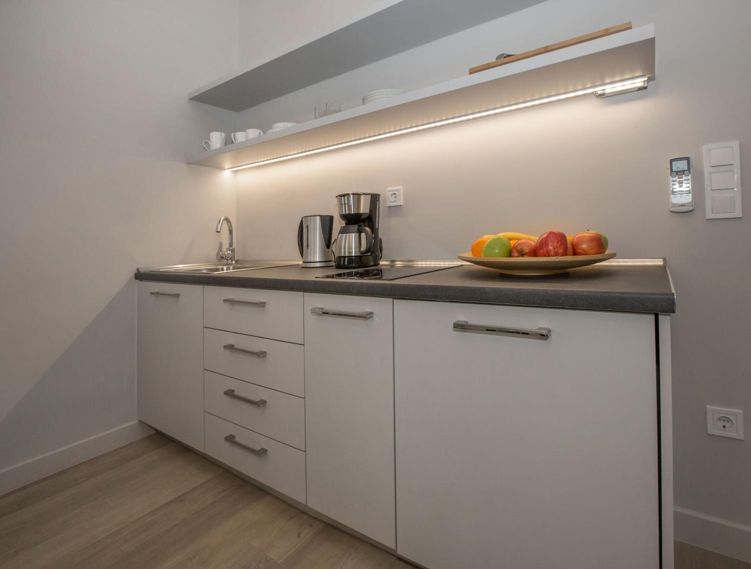 Magnificent neoclassical apt in Syntagma-Plaka