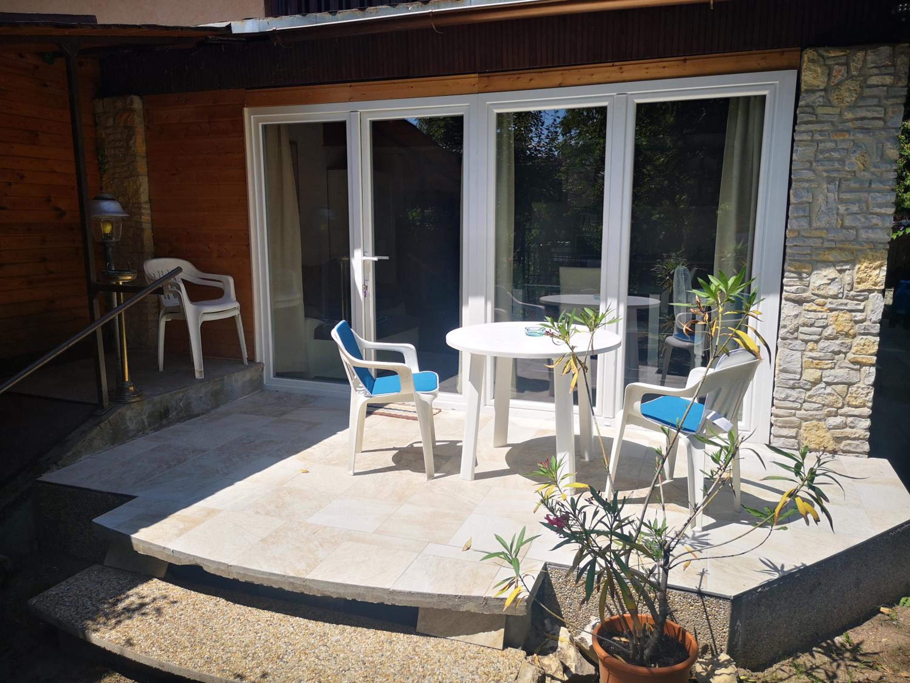 Vadásztanya Apartmanházak