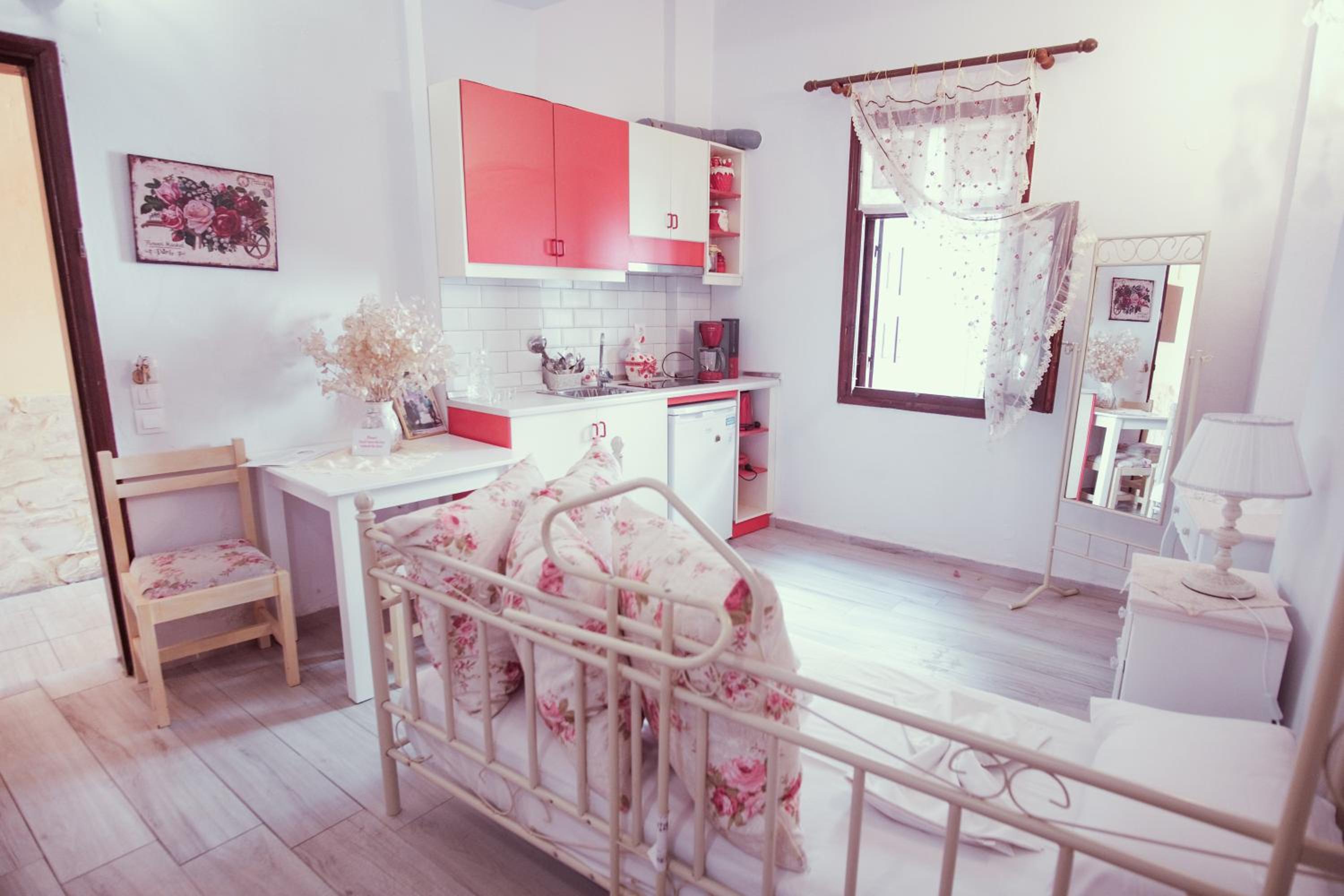 Studio Lefaki