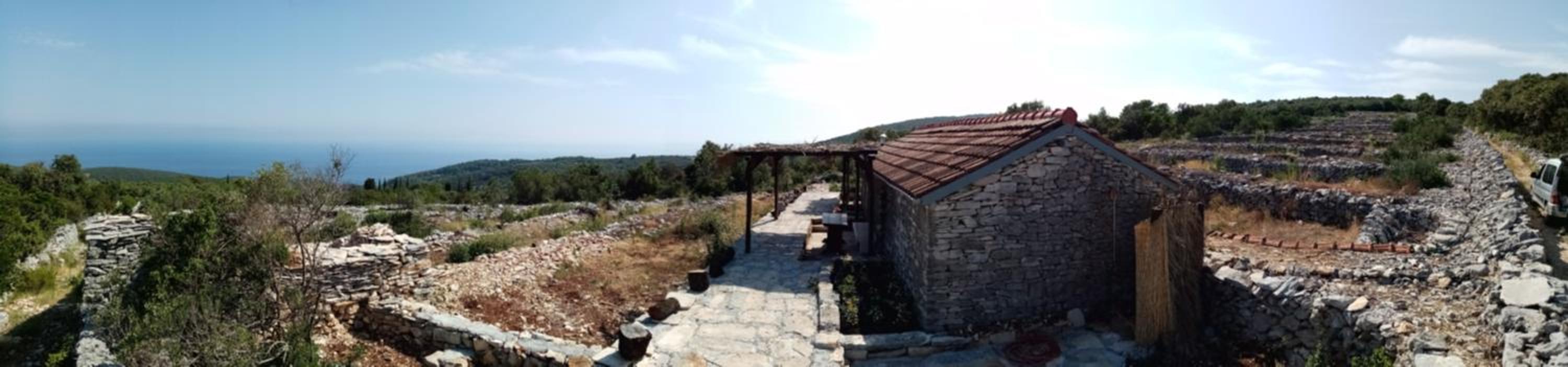 Hotel Pirate's Nest Stone House - Image 1