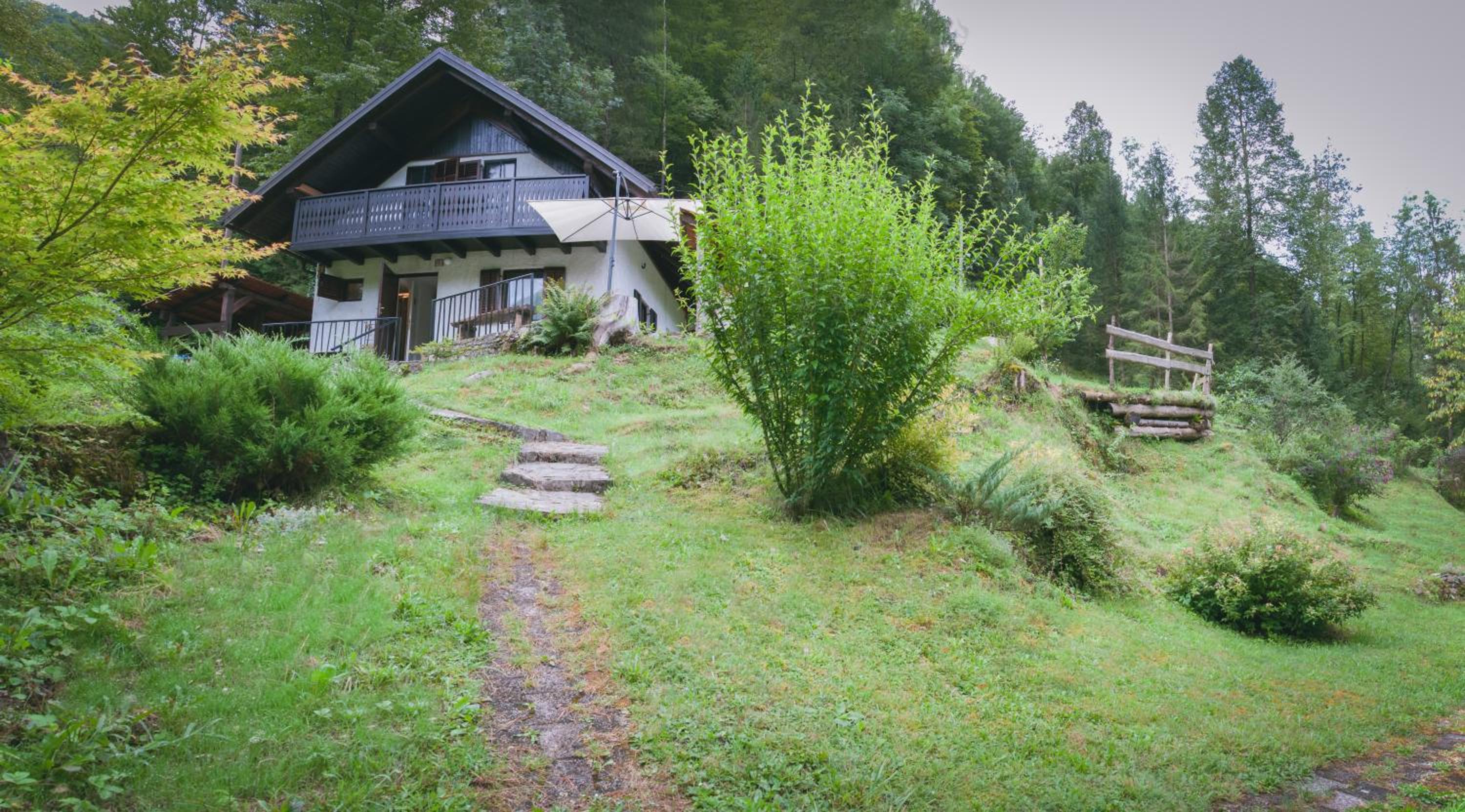 NATURALINA HOLIDAY HOUSE view 3