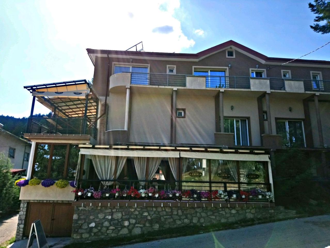 Photo 6