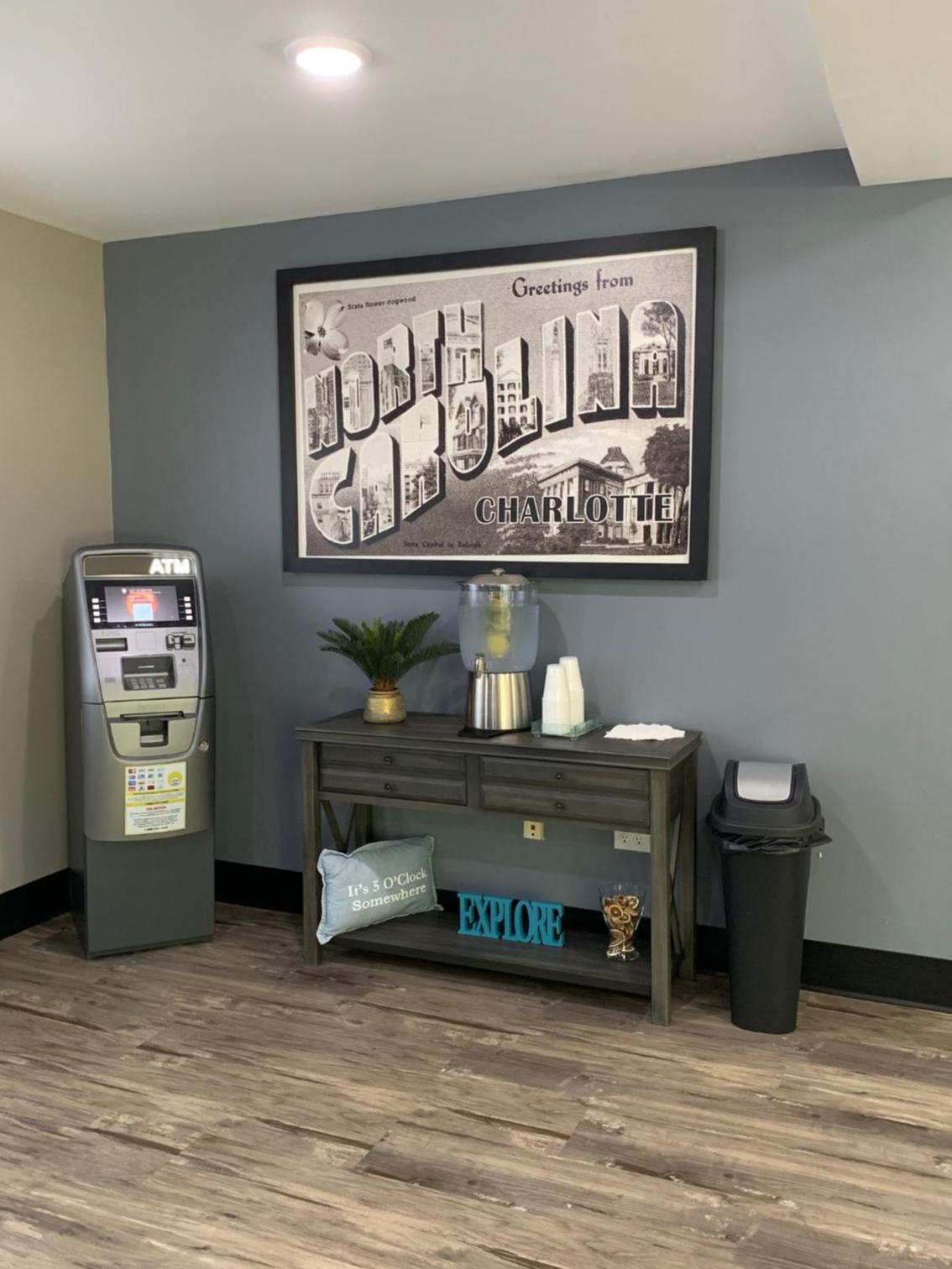 Super 8 by Wyndham Charlotte University, Foto 44