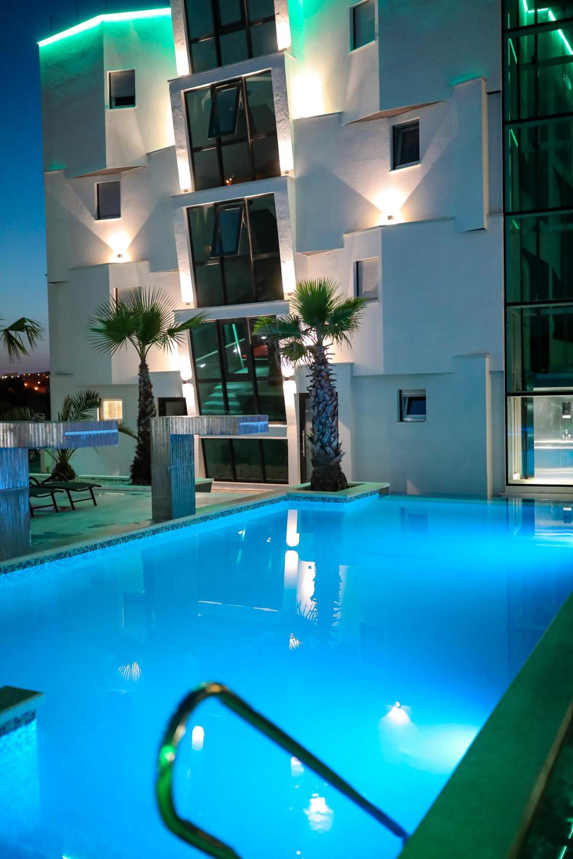 Boutique Residence Cosmopolis 1 view 5