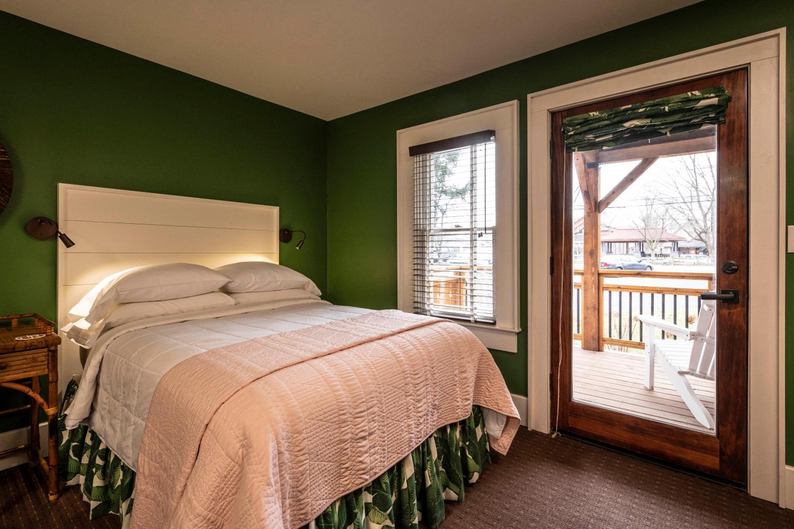 Hotel Broad Ripple