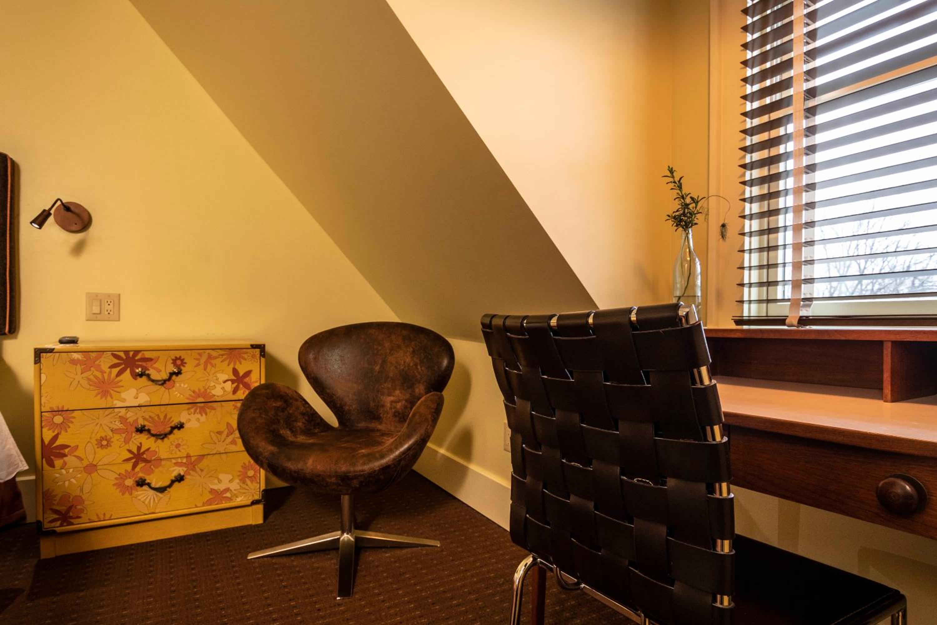 Hotel Broad Ripple