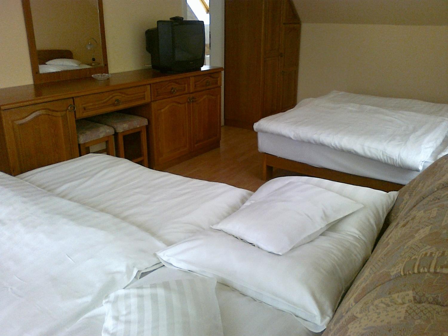 Photo 24