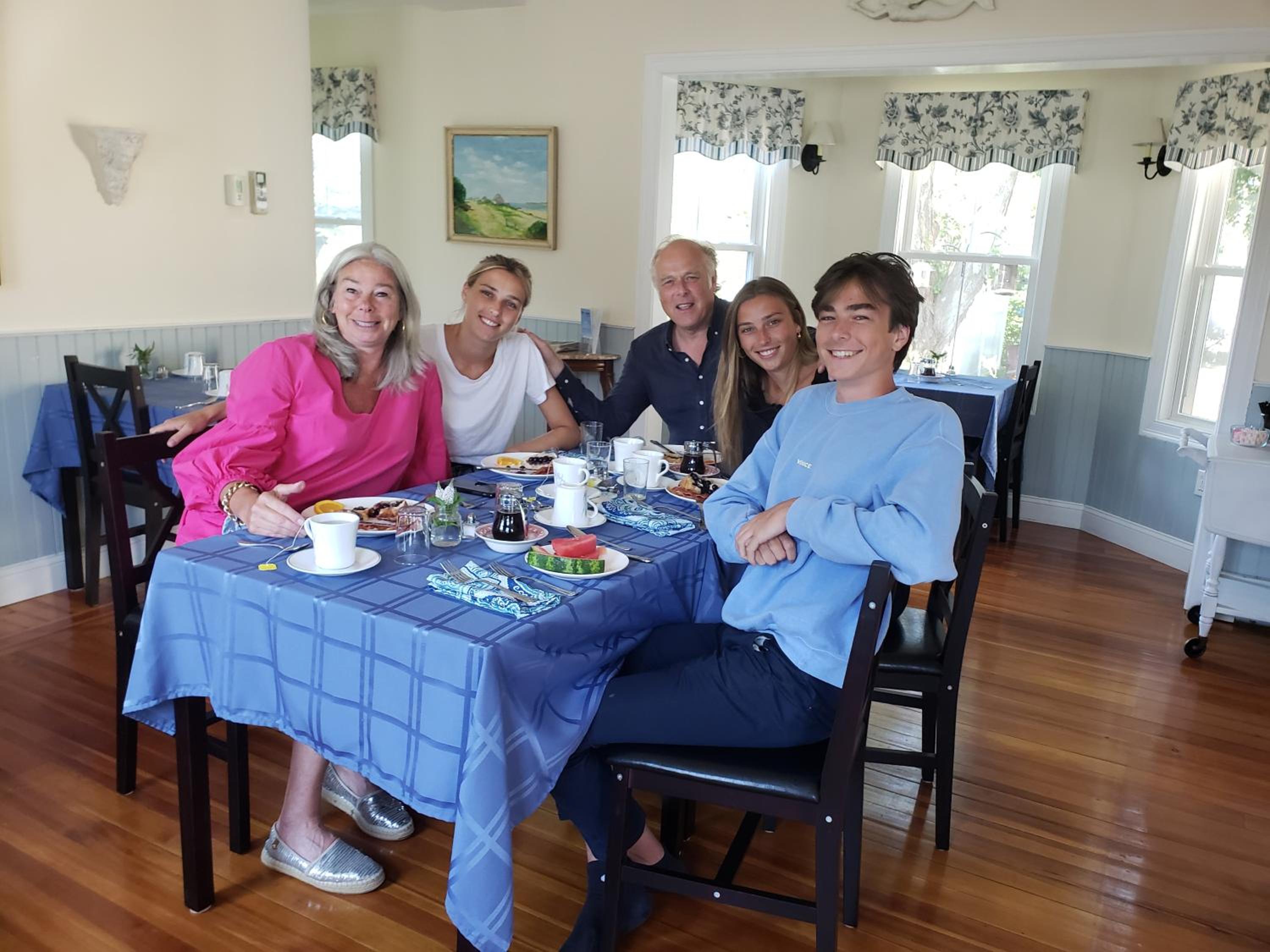 Elmere House Bed & Breakfast